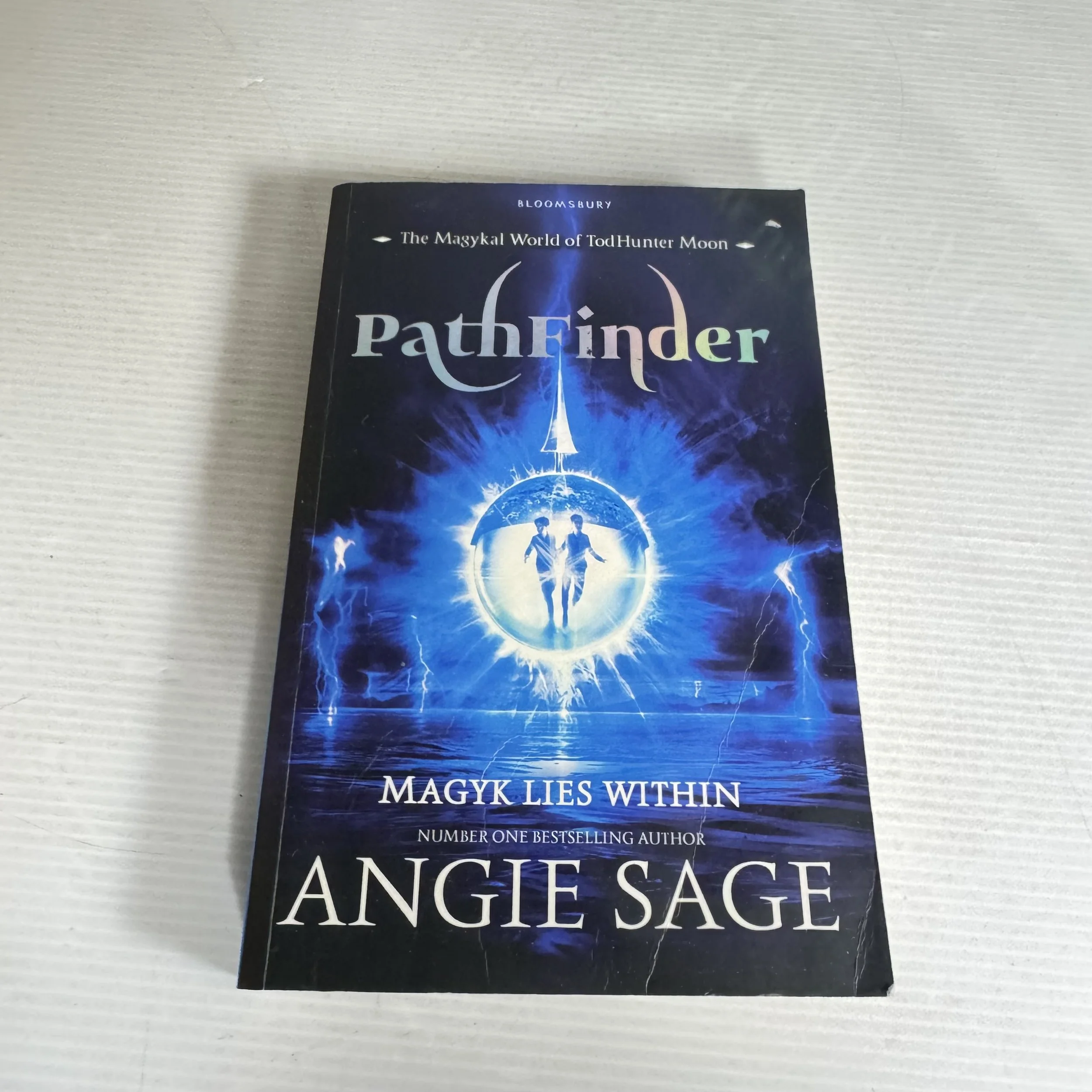 Pathfinder - Angie Sage