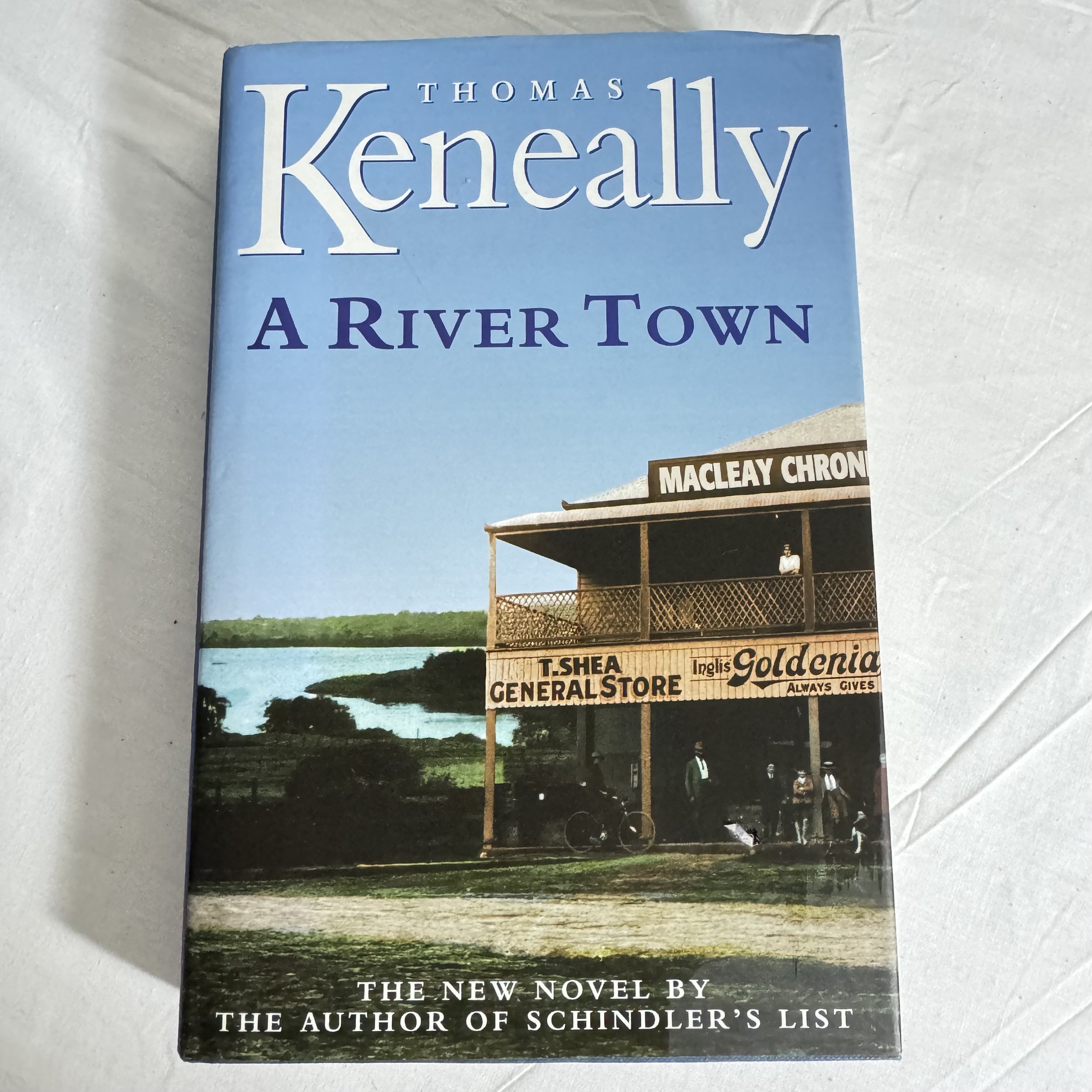 A River Town - Thomas Keneally