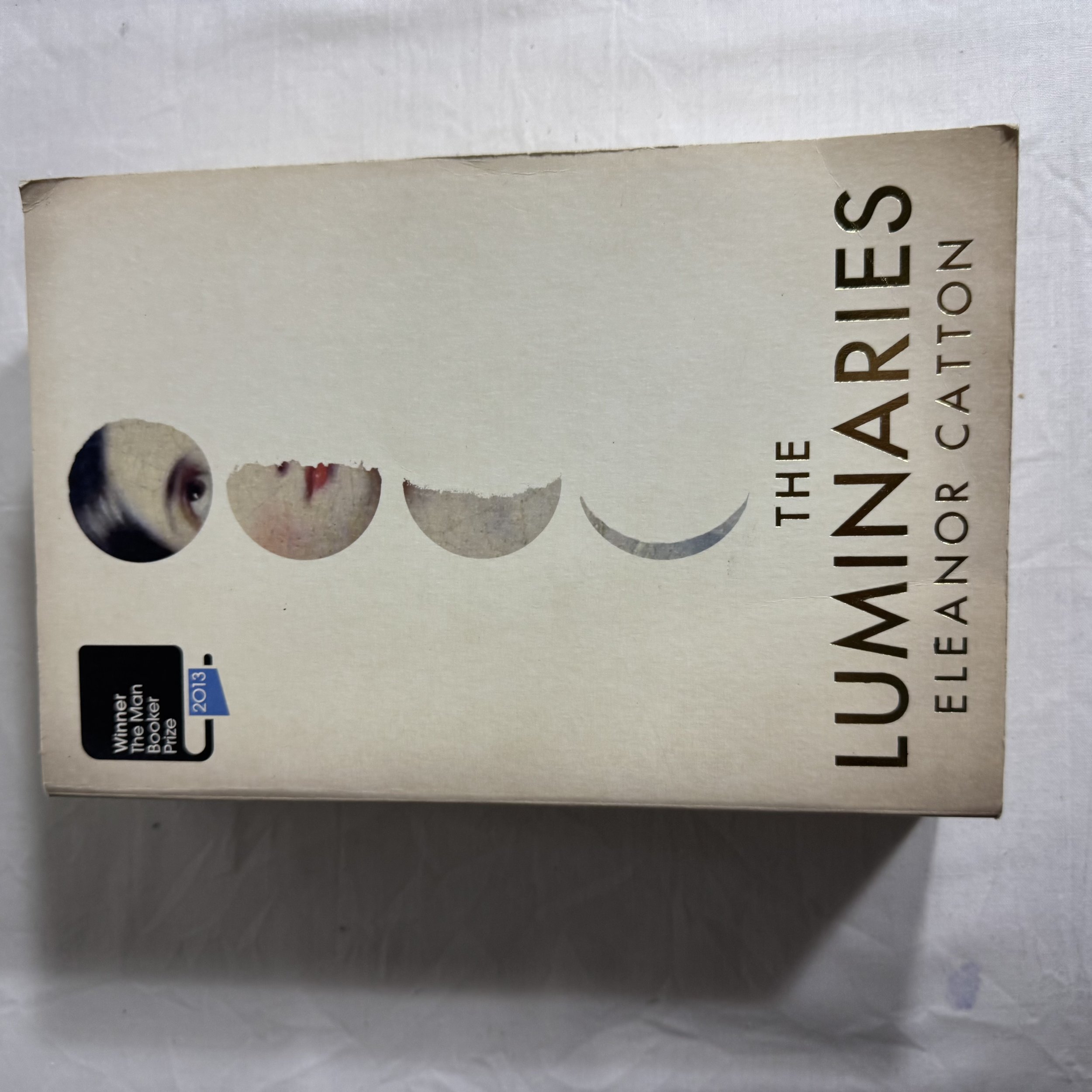 The Luminaries - Eleanor Catton