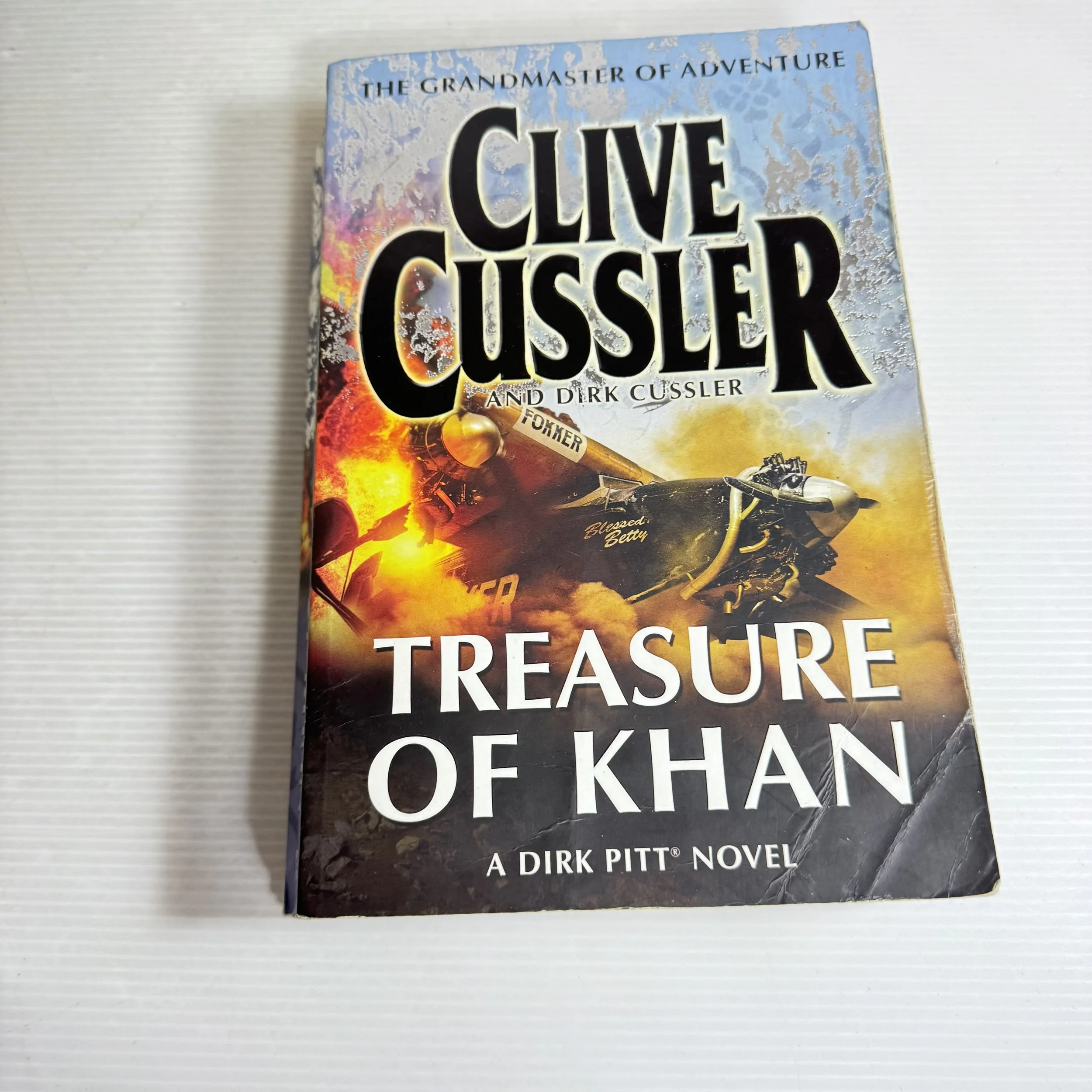 Treasure Of Khan - Clive Cussler