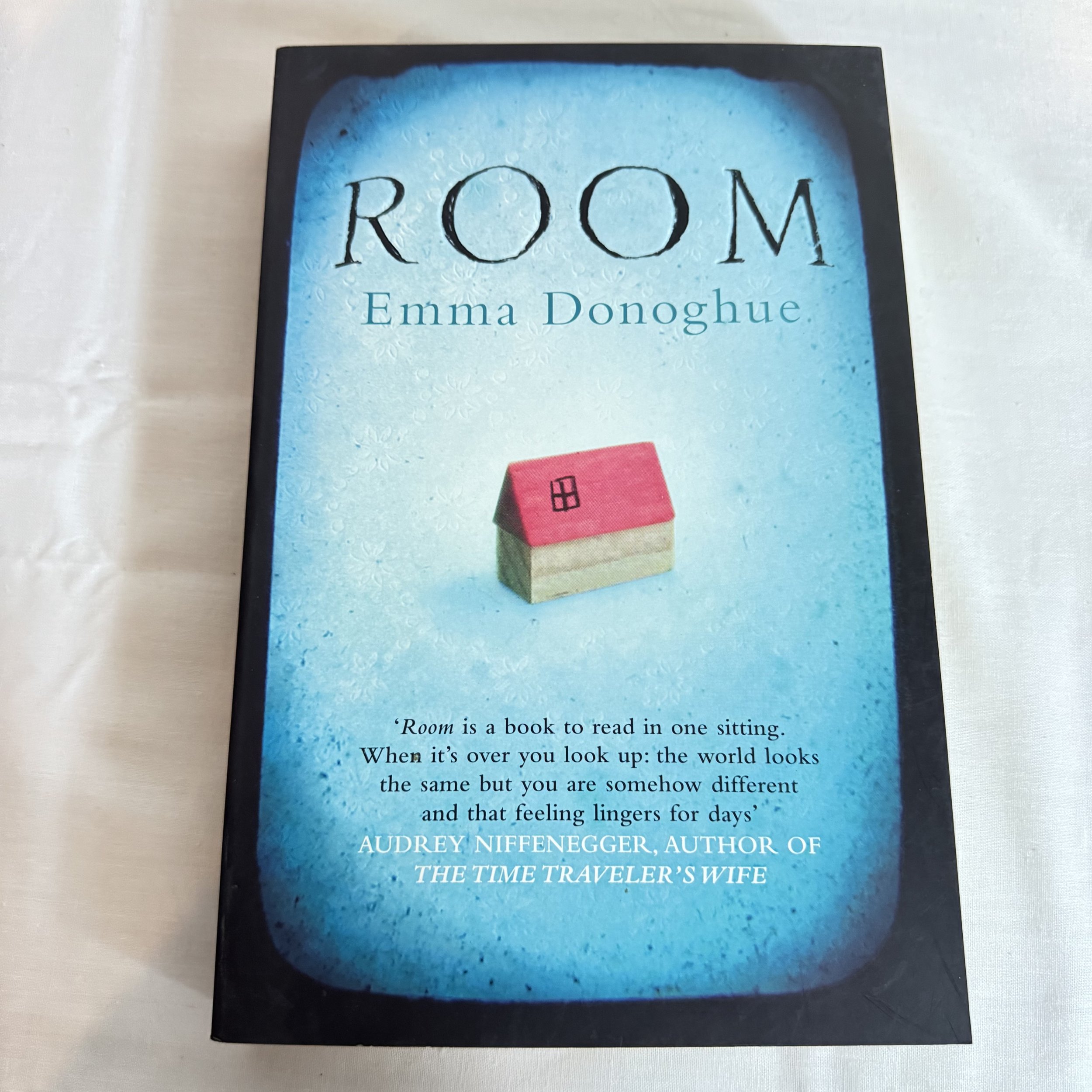 Room - Emma Donoghue