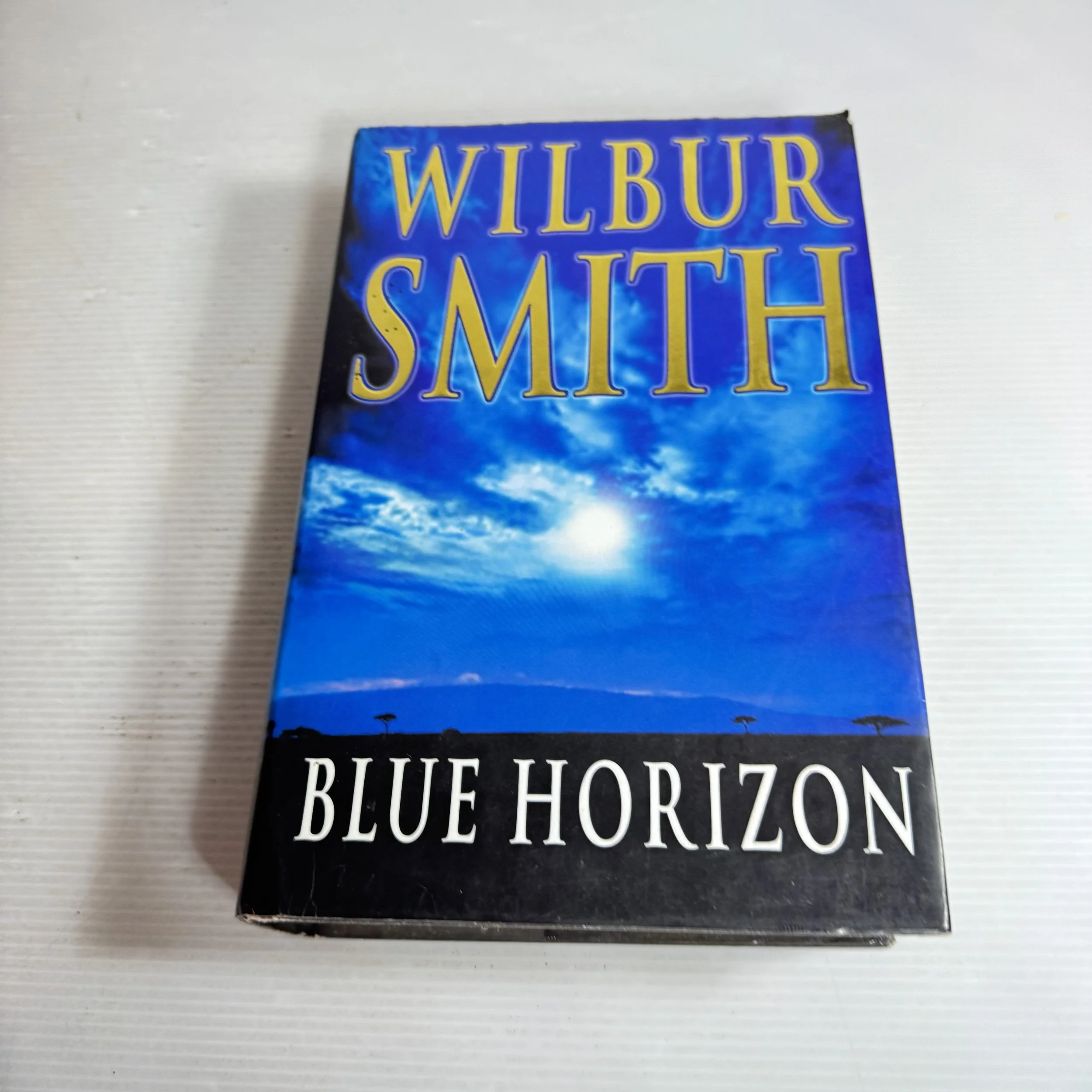 Blue Horizon - Wilbur Smith