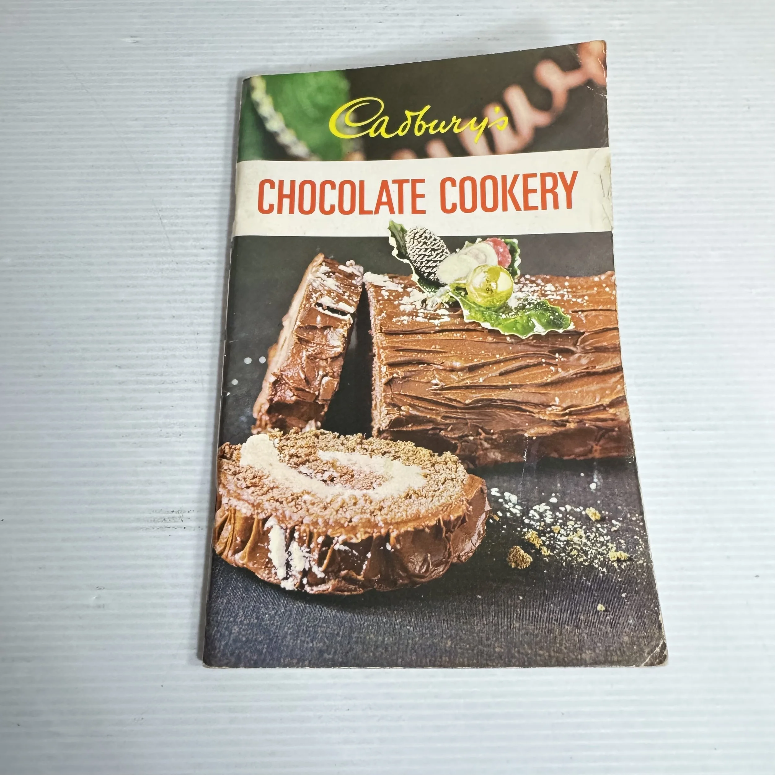 Cadbury's Chocolate Cookery (Vintage 1967)