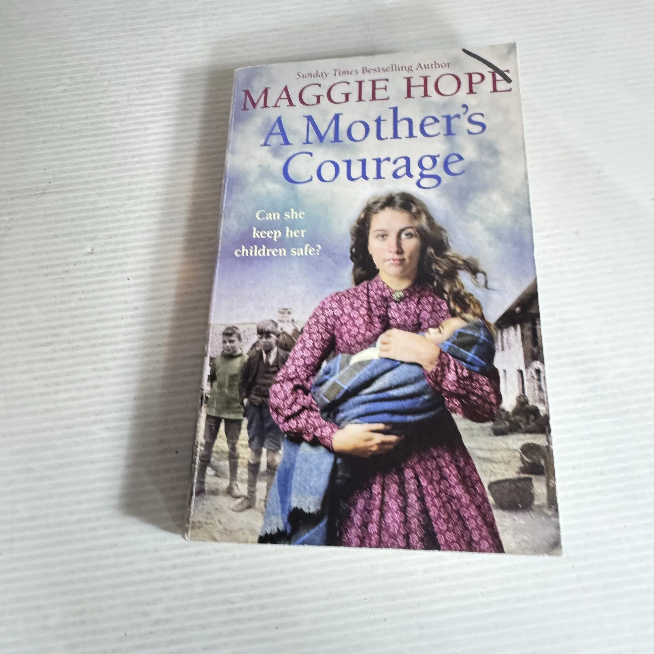 A Mother's Courage - Maggie Hope