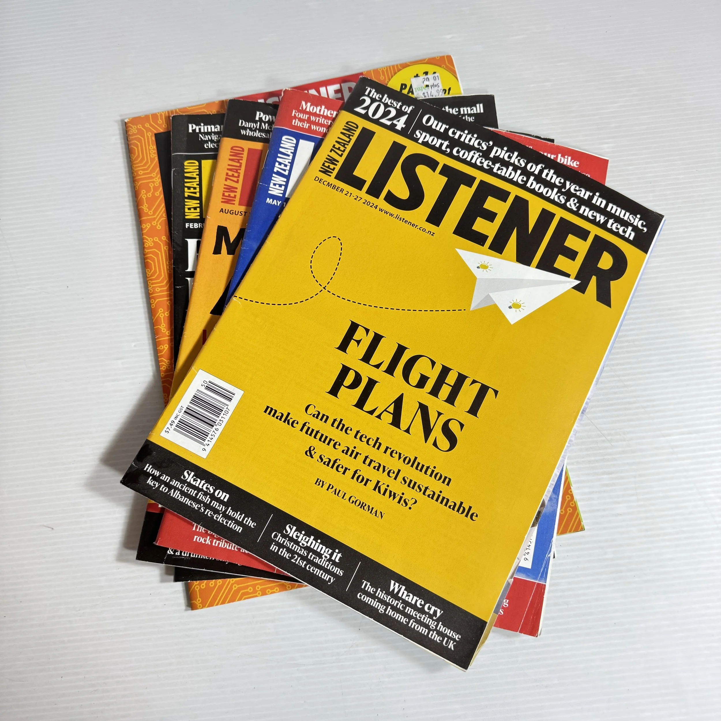 New Zealand Listener Magazine Bundle x5
