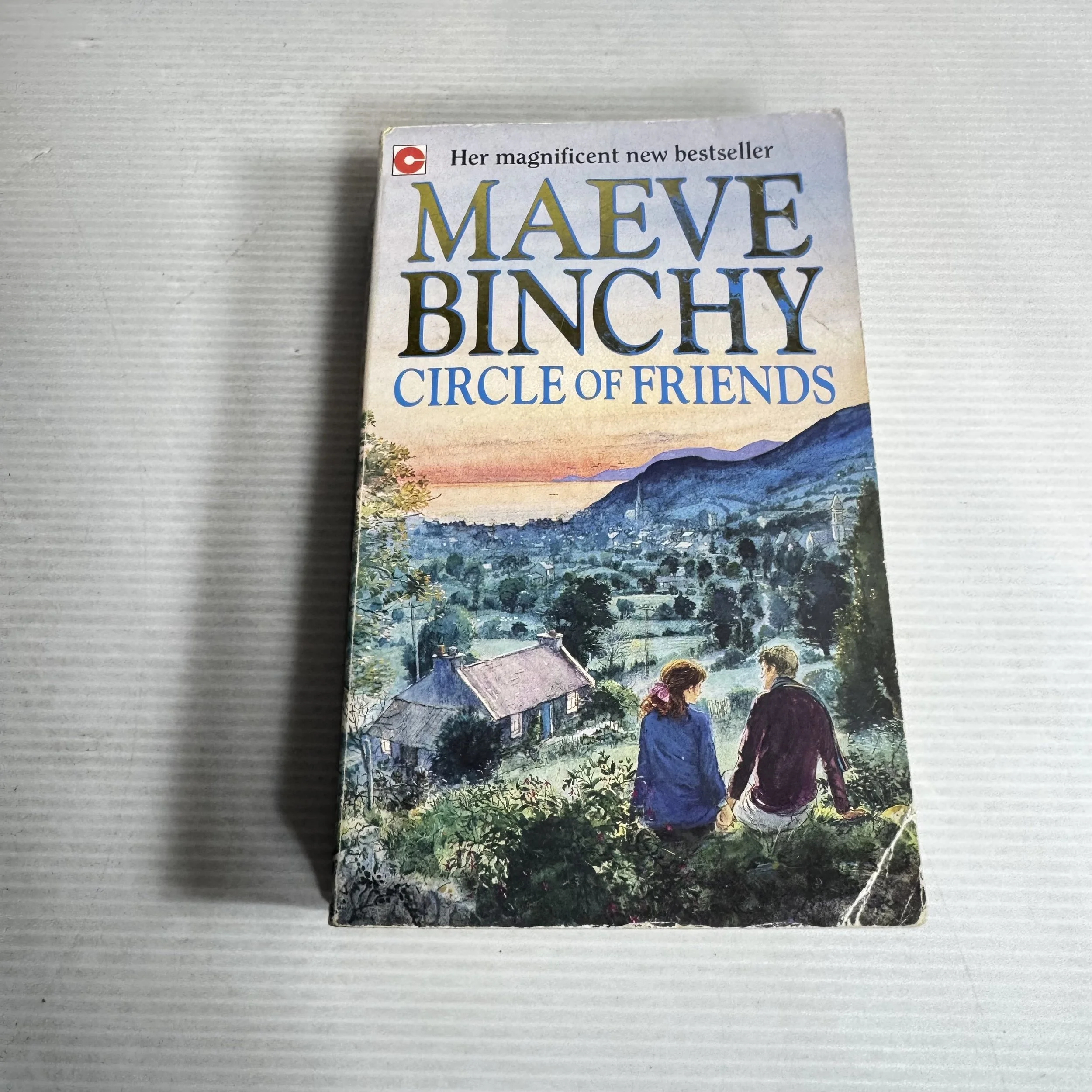 Circle of Friends - Maeve Binchy