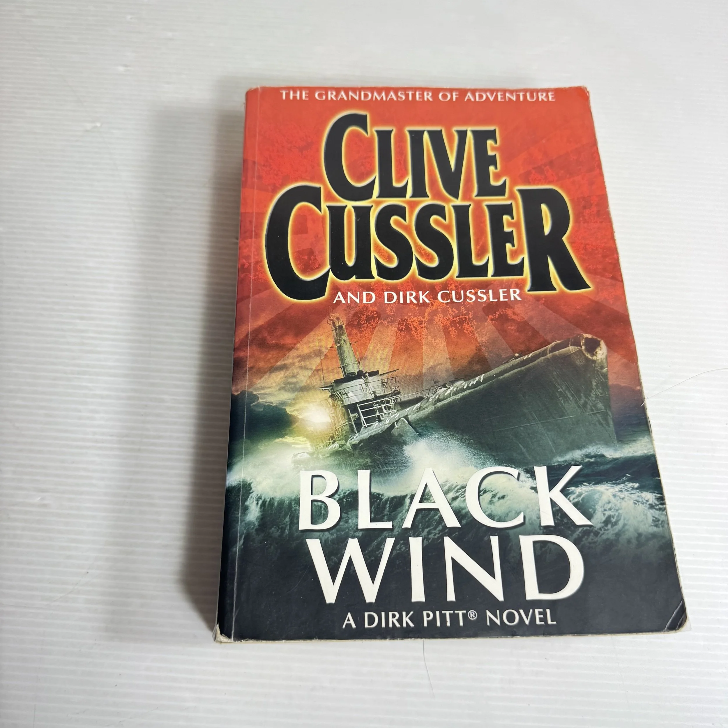 Black Wind (A Dirk Pitt Novel) - Clive Cussler and Dirk Cussler