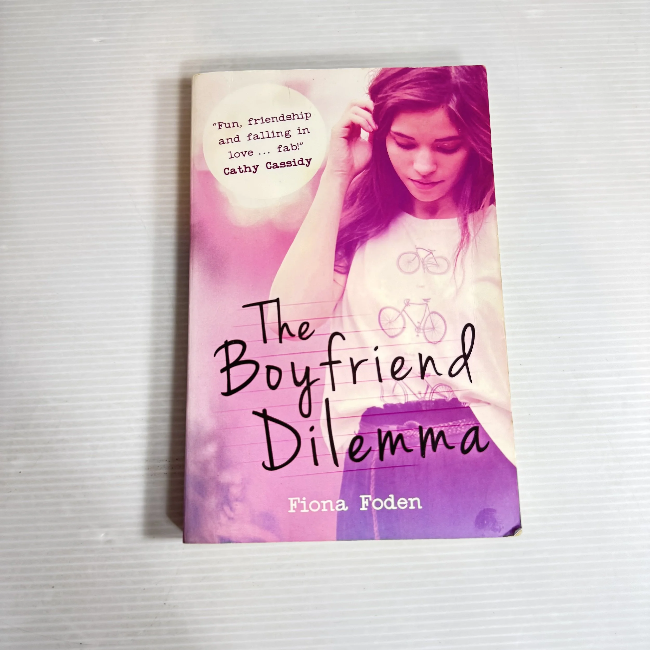 The boy Friend Dilemma - Fiona Foden