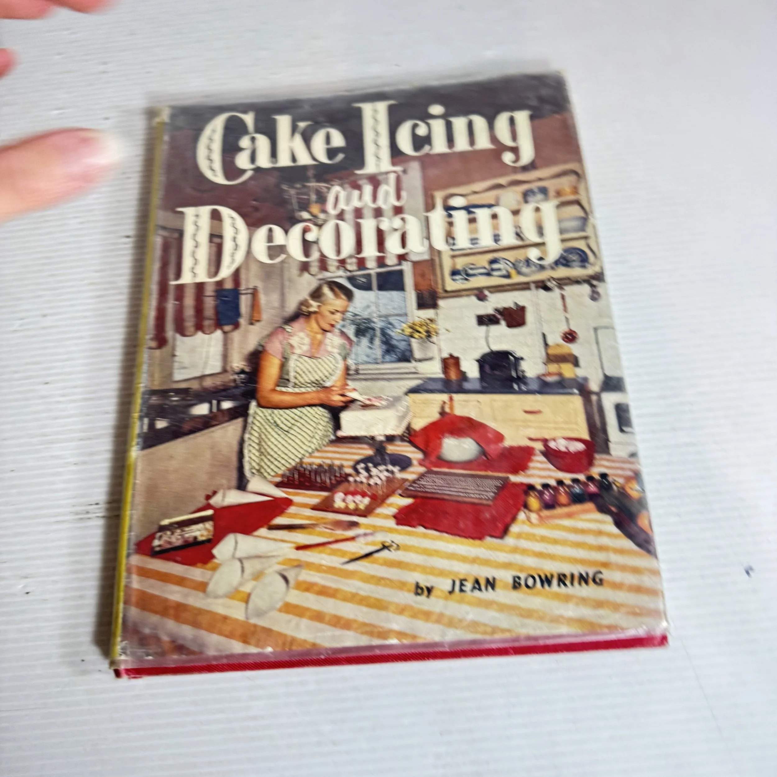 Cake Icing And Decorating - Jean Bowring (Vintage 1958)