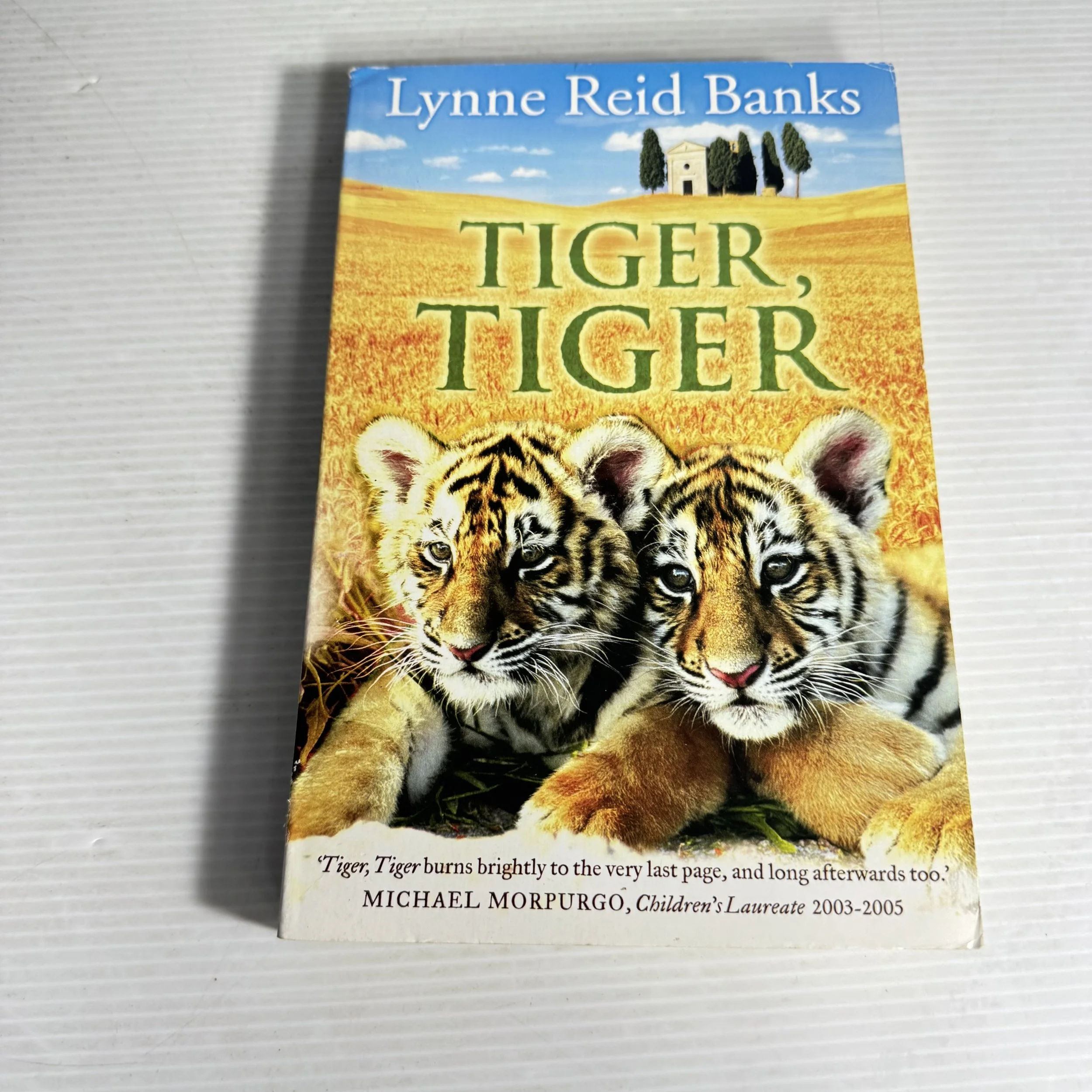 Tiger, Tiger - Lynne Reid Banks