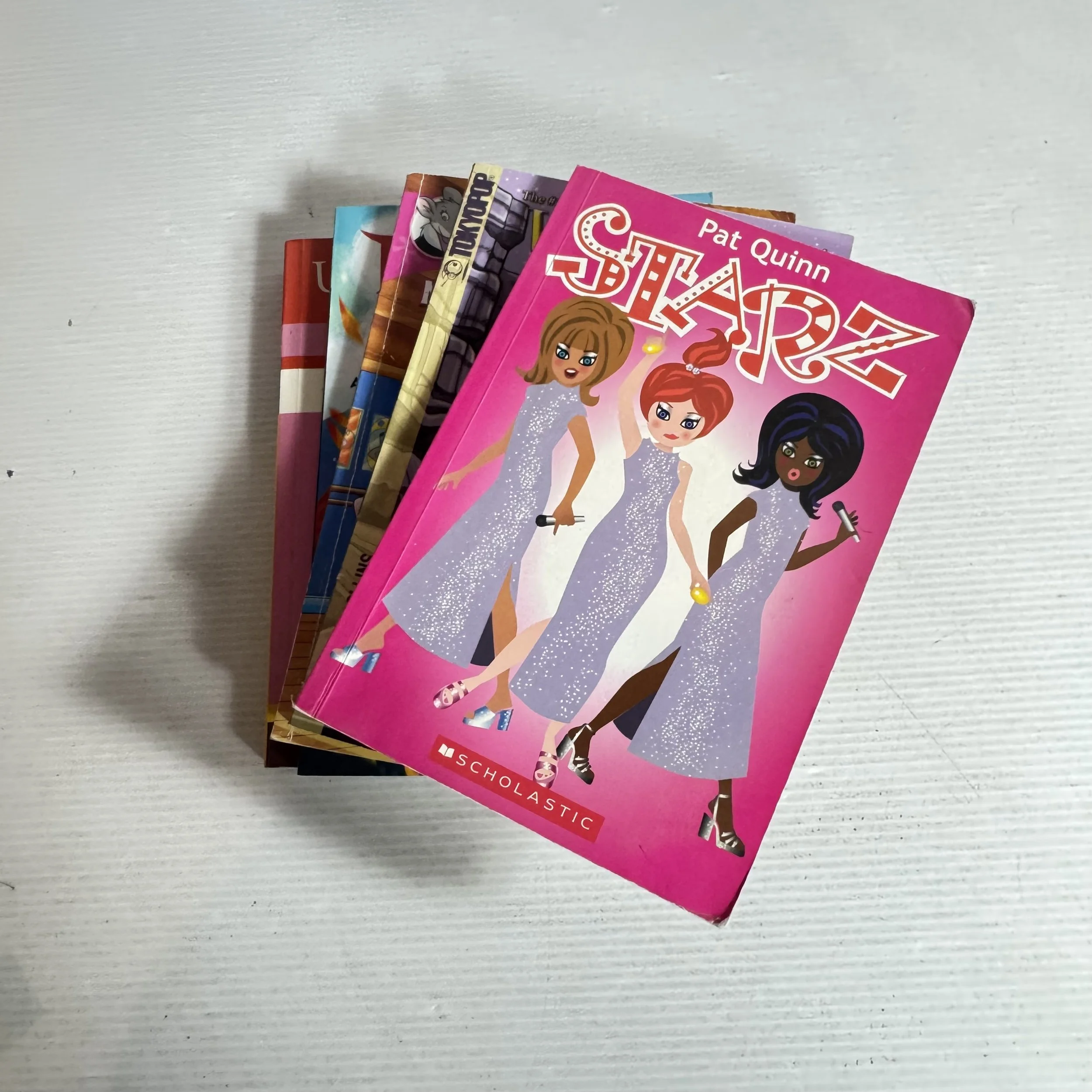 Adventure Children's Chapter Book Bundle x 5 Books (503)