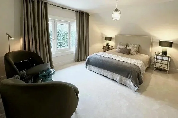 5689.jpg