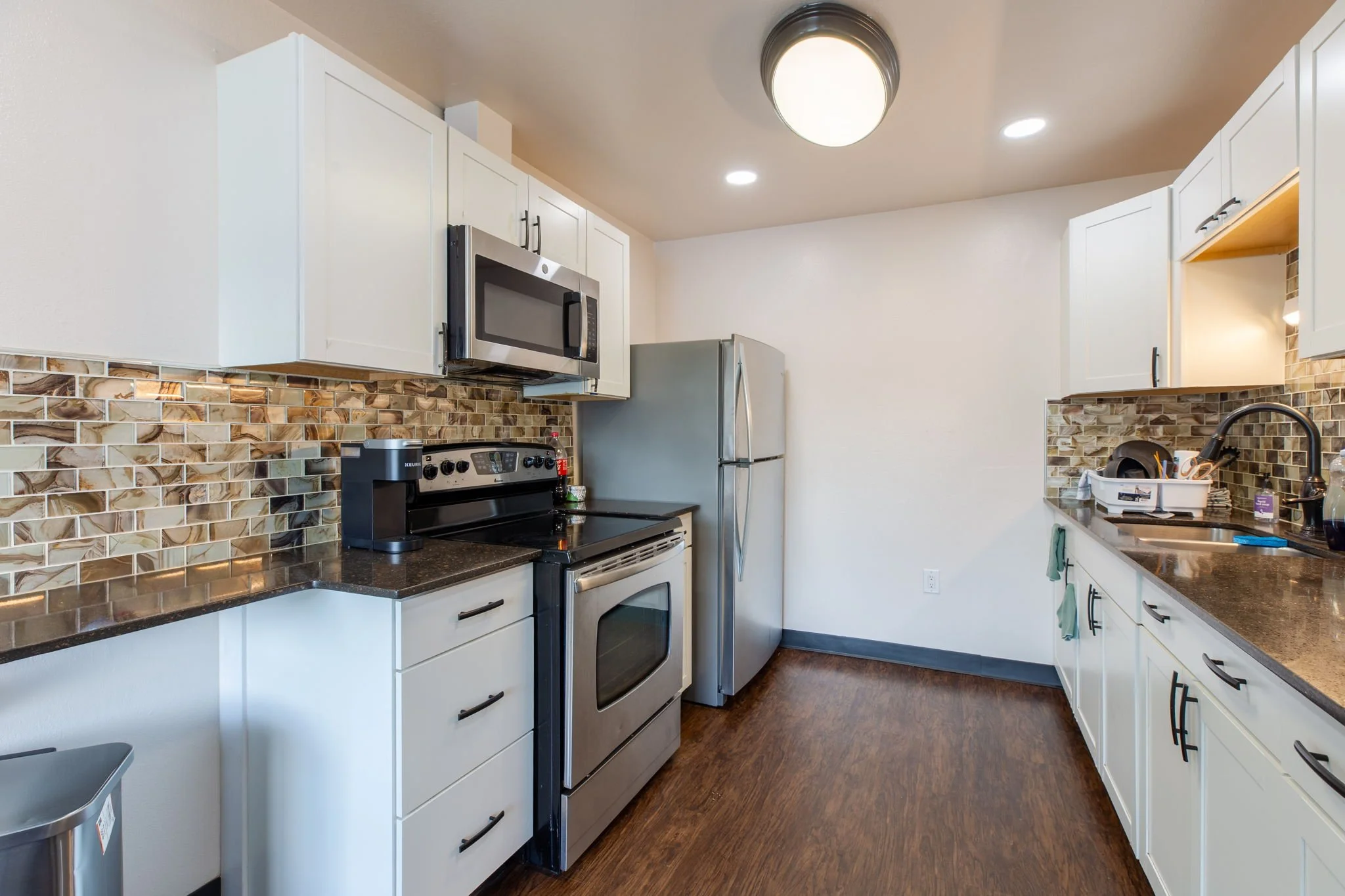 2-web-or-mls-3240-s-180th-st-49.jpg
