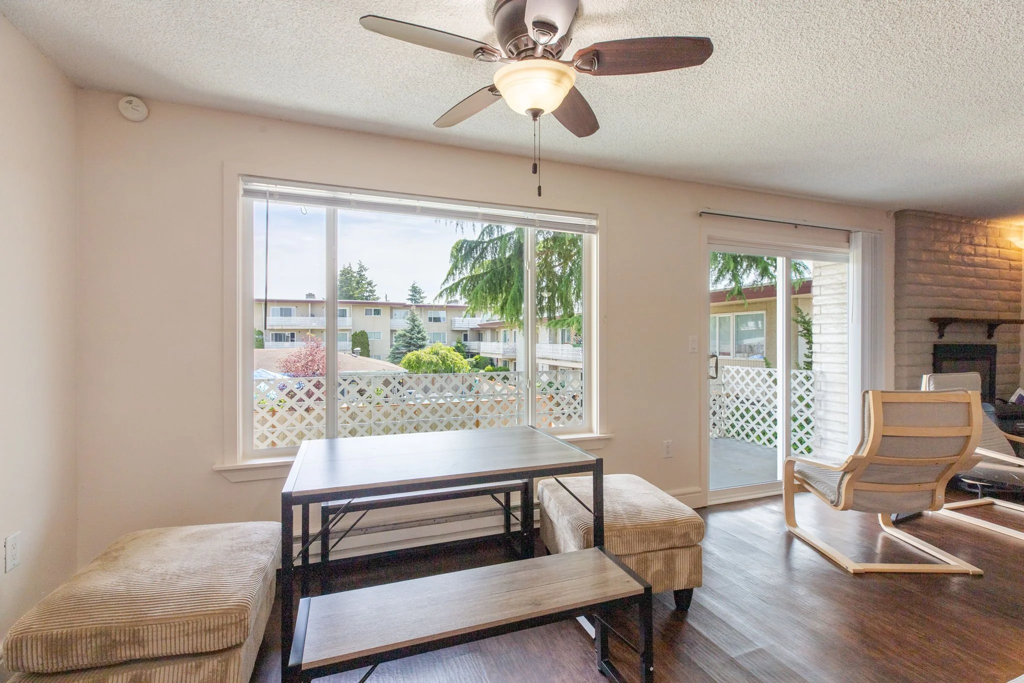 3-web-or-mls-3240-s-180th-st-49.jpg