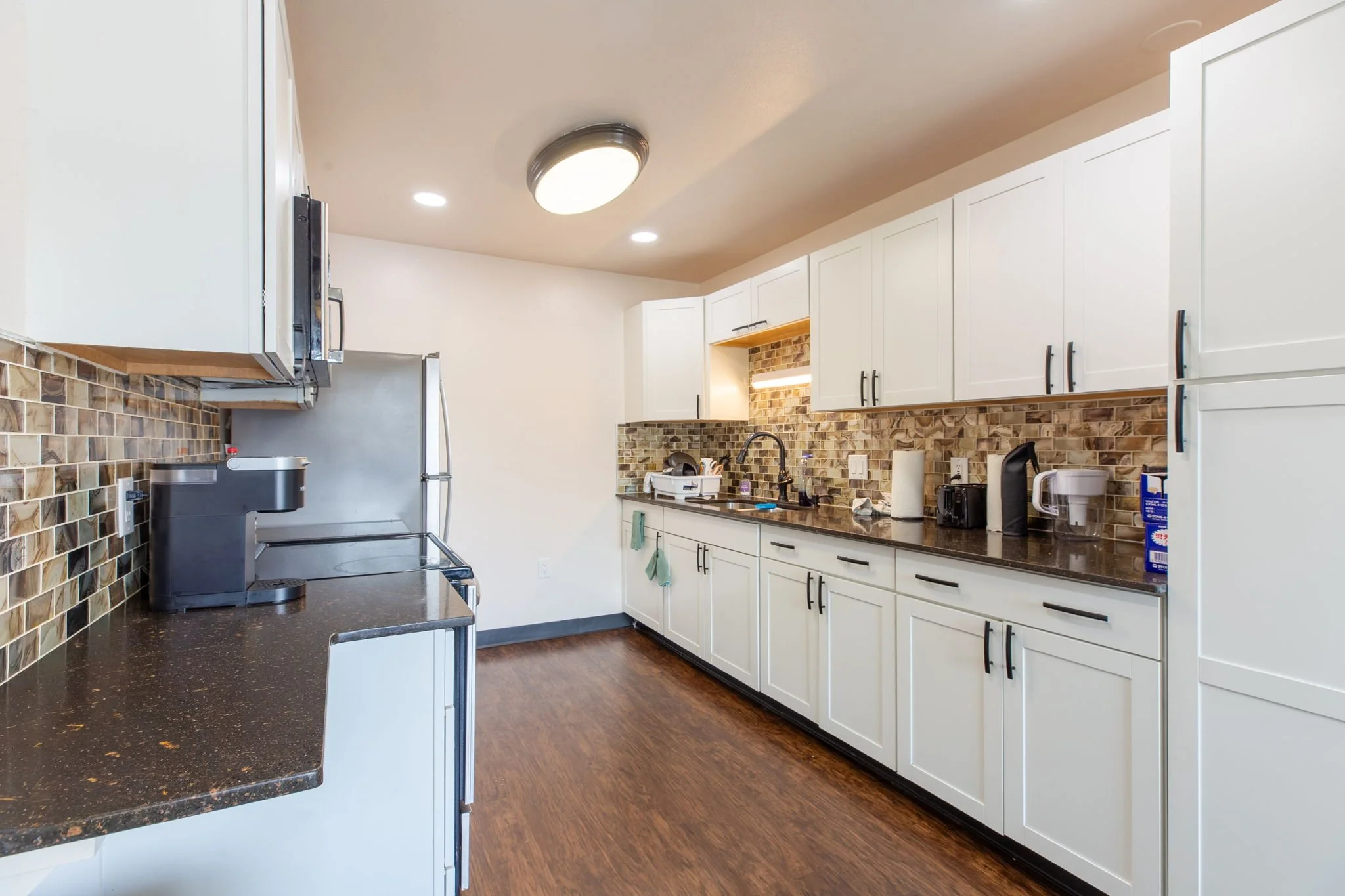 1-web-or-mls-3240-s-180th-st-49.jpg