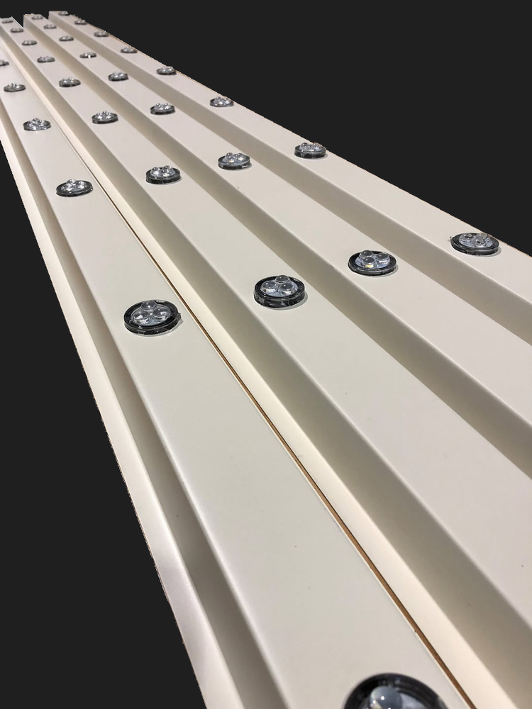 Seamless Color-Matched Tracks