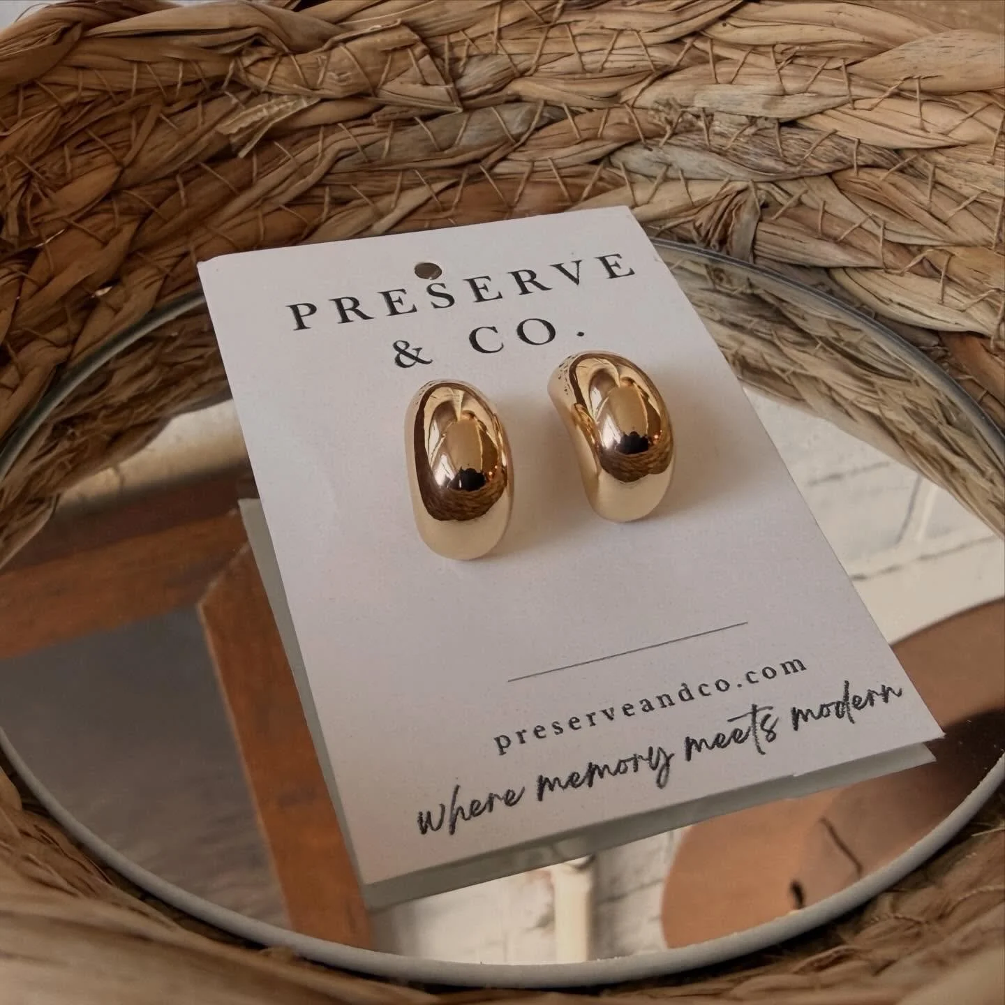 A small moment from the in-between.