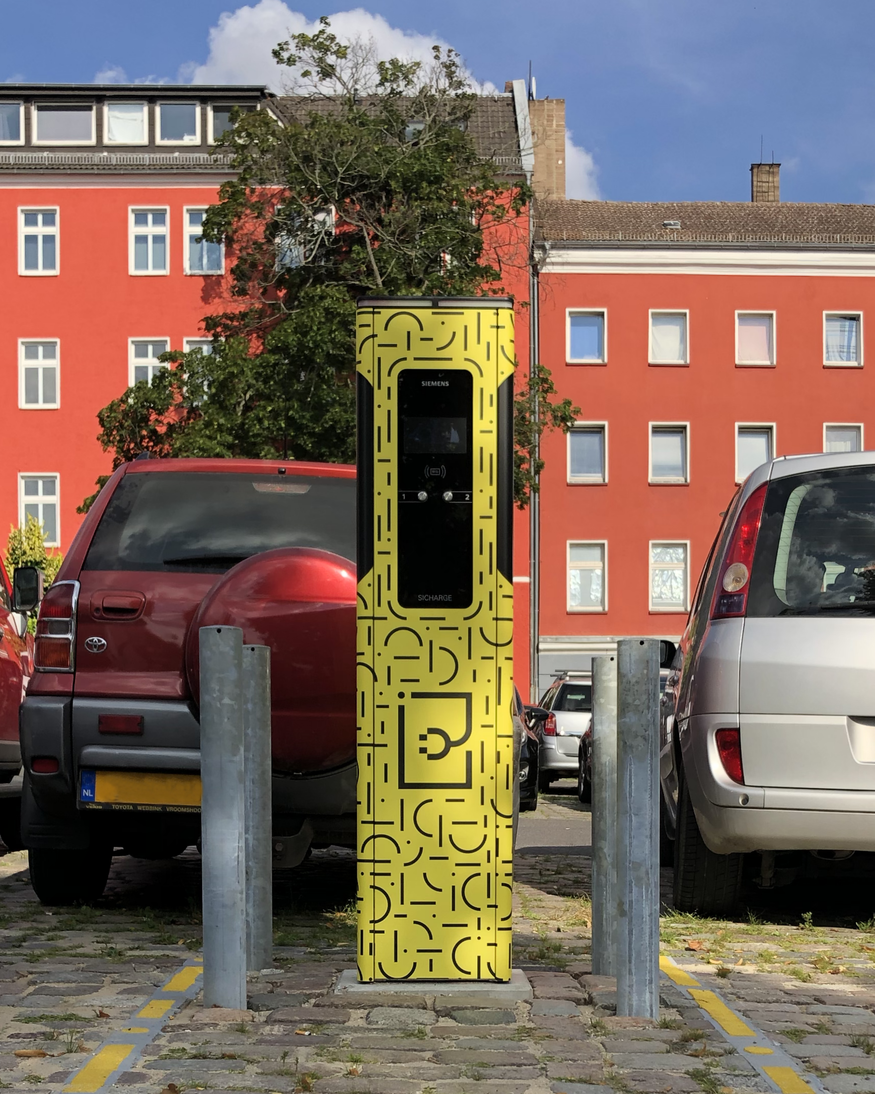 04_Ladesäule.png