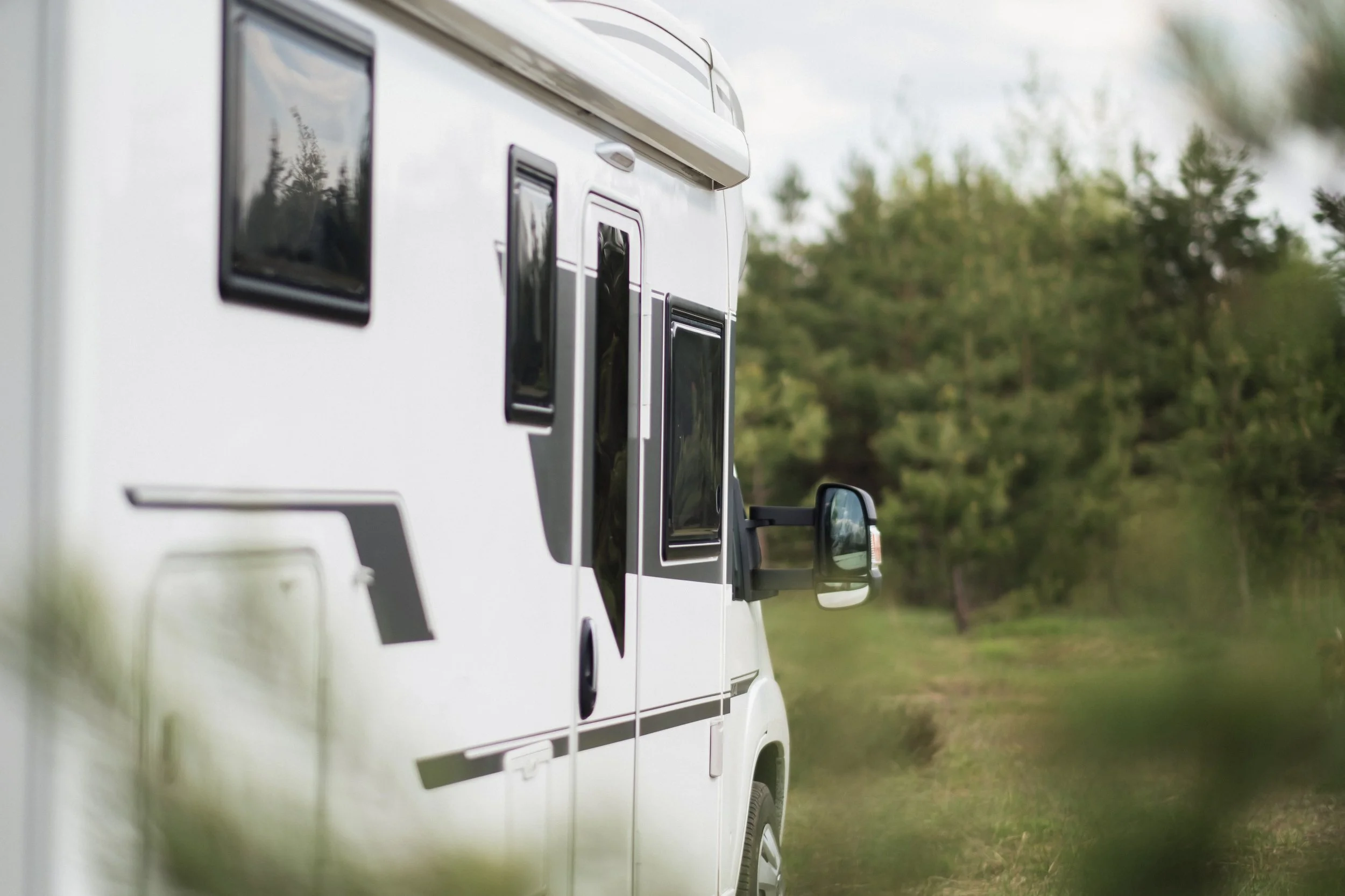 a-vacation-trip-in-a-motorhome-a-rest-in-a-van-2025-03-24-20-39-31-utc.jpg