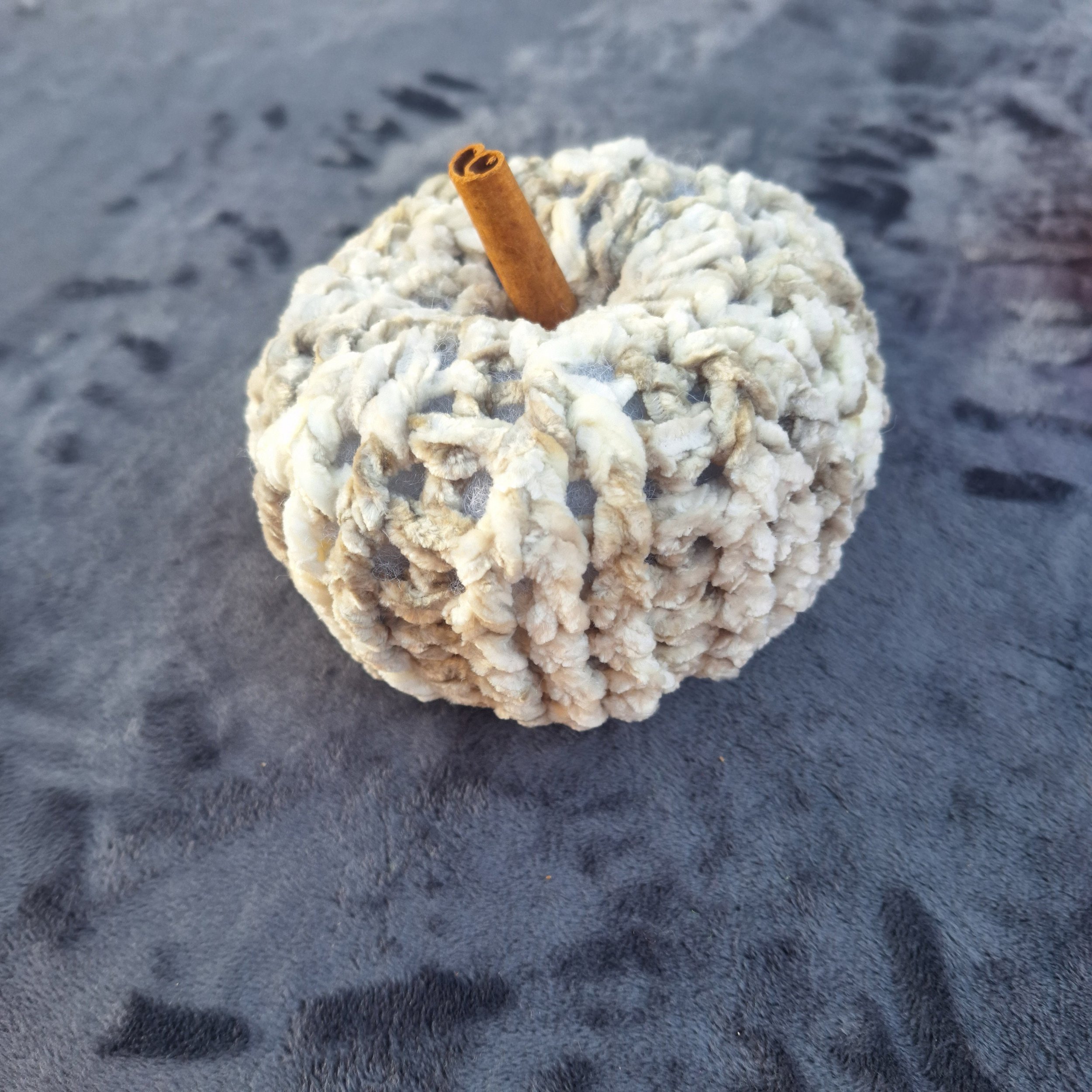 https://i.etsystatic.com/6411680/r/il/99b8d8/5933166478/il_fullxfull.5933166478_j2t8.jpg