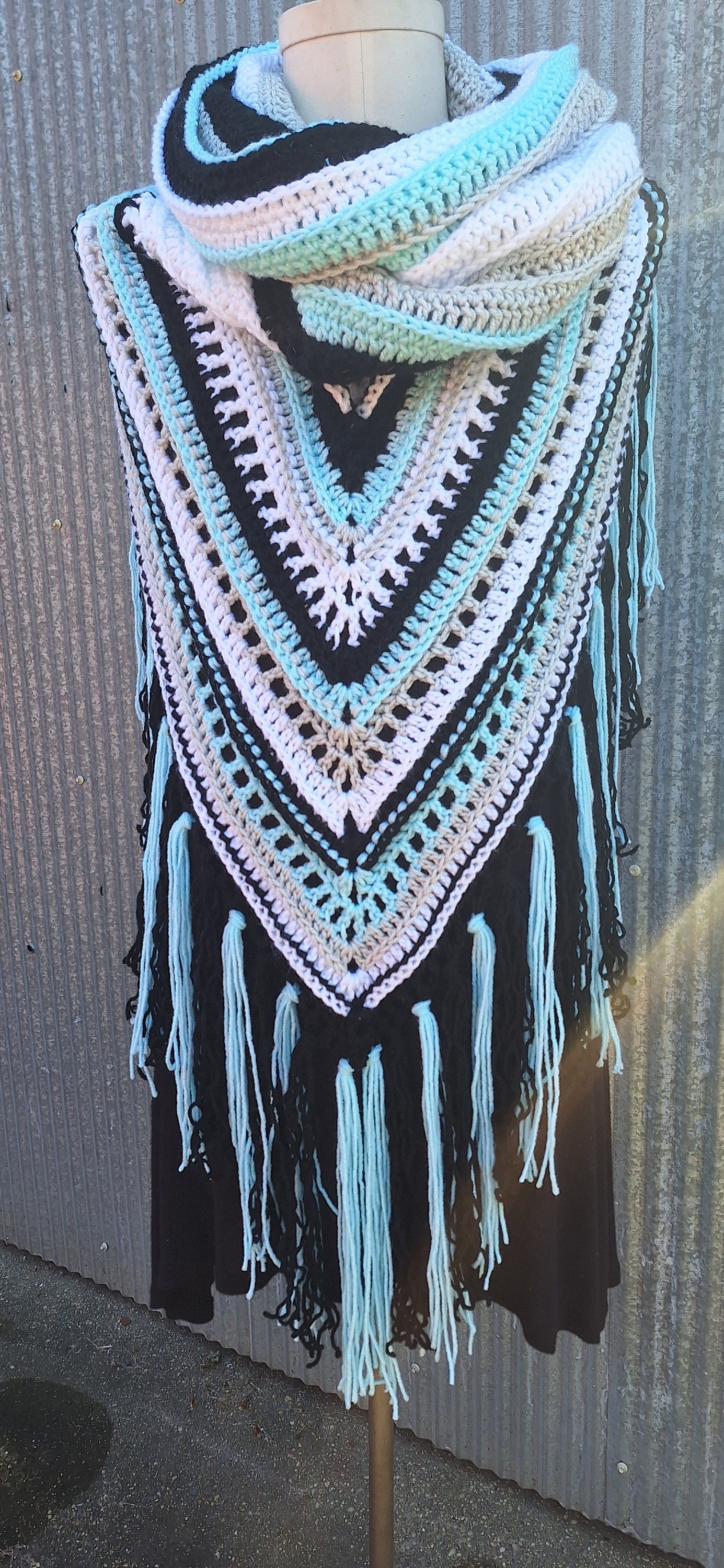 https://i.etsystatic.com/6411680/r/il/d213f3/5981361713/il_fullxfull.5981361713_nmio.jpg