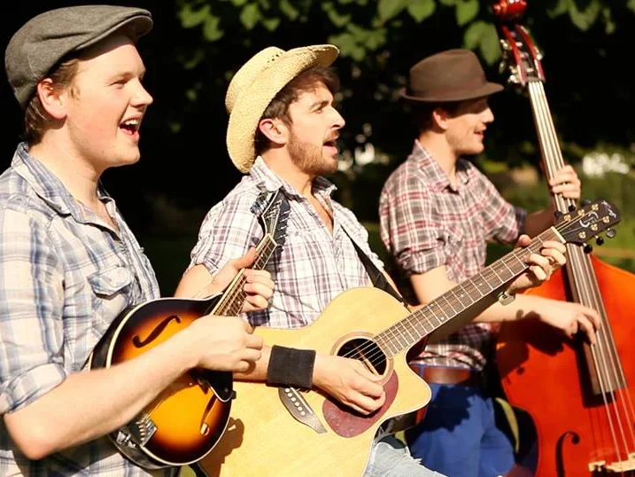 LONDON BLUEGRASS BAND