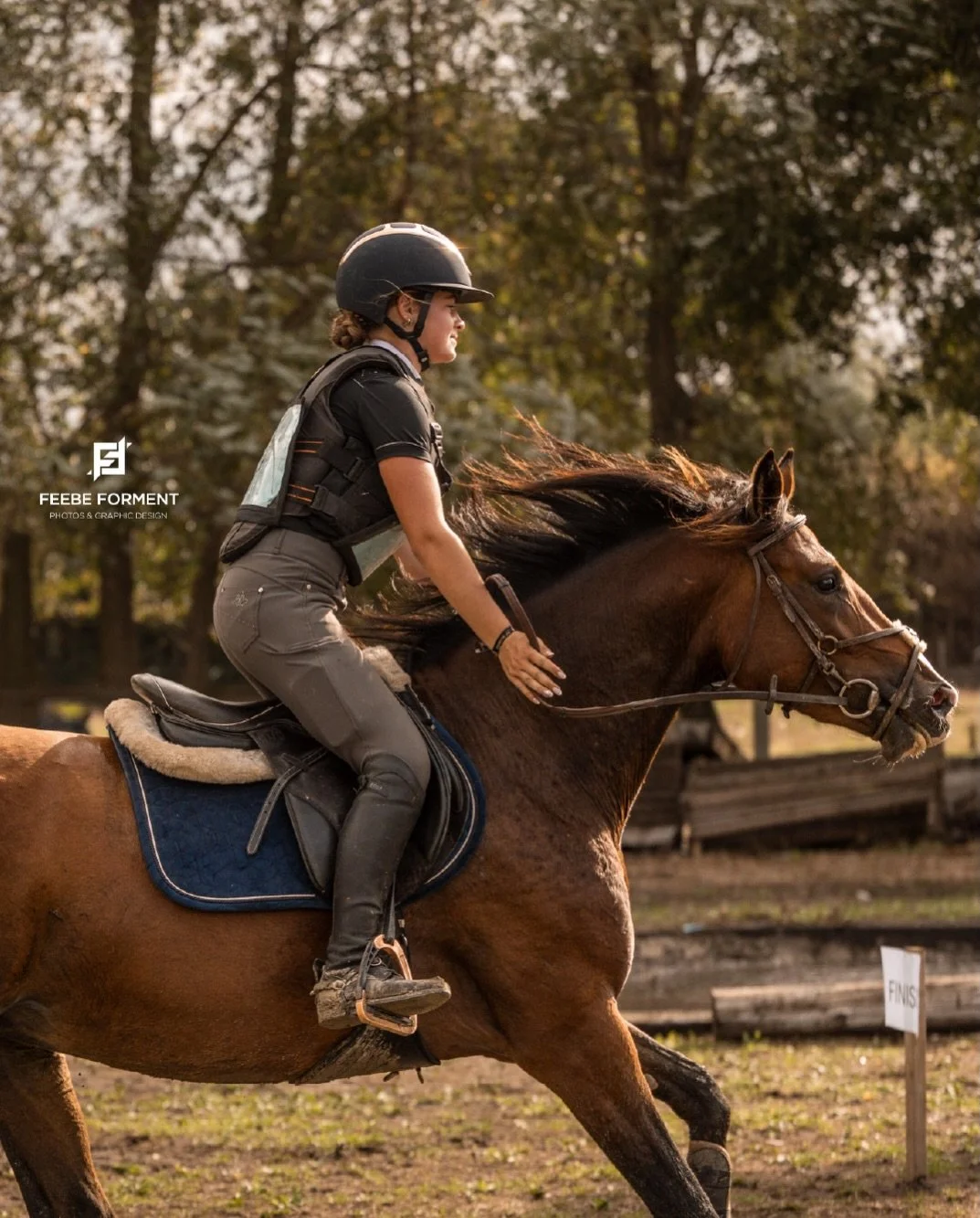 Ik was dit jaar terug aanwezig op de Oud Leykencross met mijn camera. Een dag vol paarden en heel veel mooie momenten! 📸🐴

Het is een drukke week geweest, want wauw, er werden al heel wat foto&rsquo;s besteld! Superbedankt daarvoor! 🥰 🫶

Maar heb