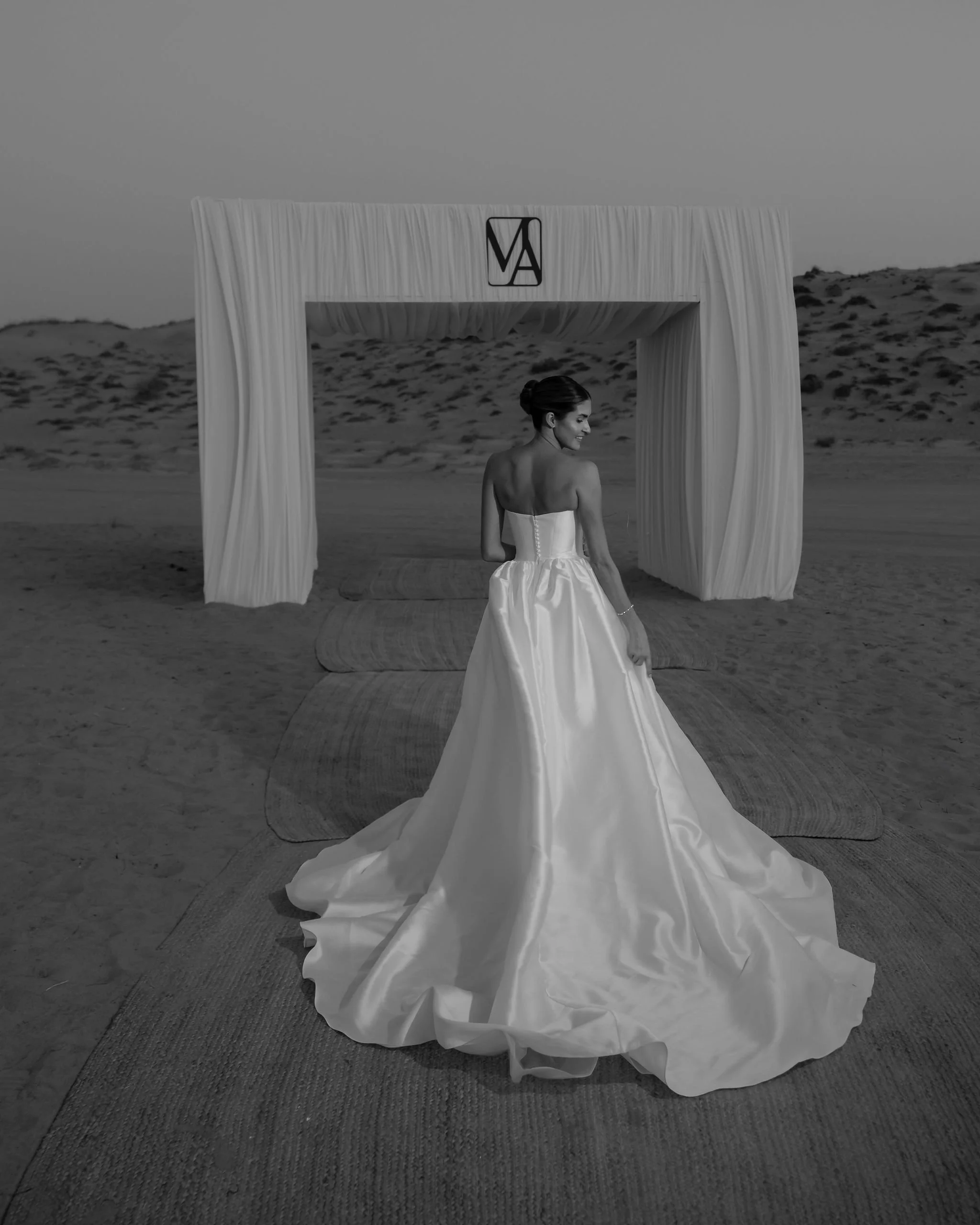 dubai-desert-resort-wedding-ceremony-