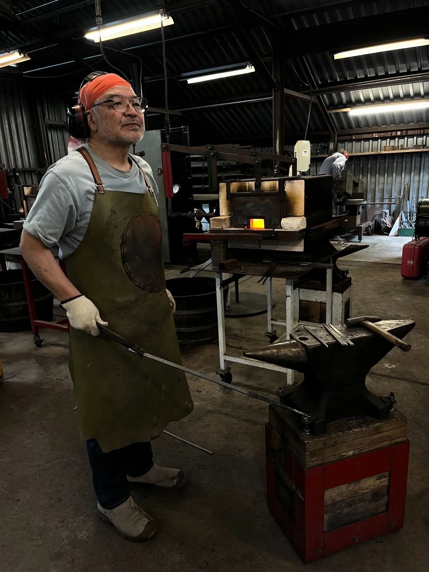 This summer I had the pleasure of attending Haystack Mountain School of Crafts for a two week course in jack and tweezer making lead by the great Shin Nagai of Maruko tools. Nagai San was an incredible instructor. He worked with us to refine our craf