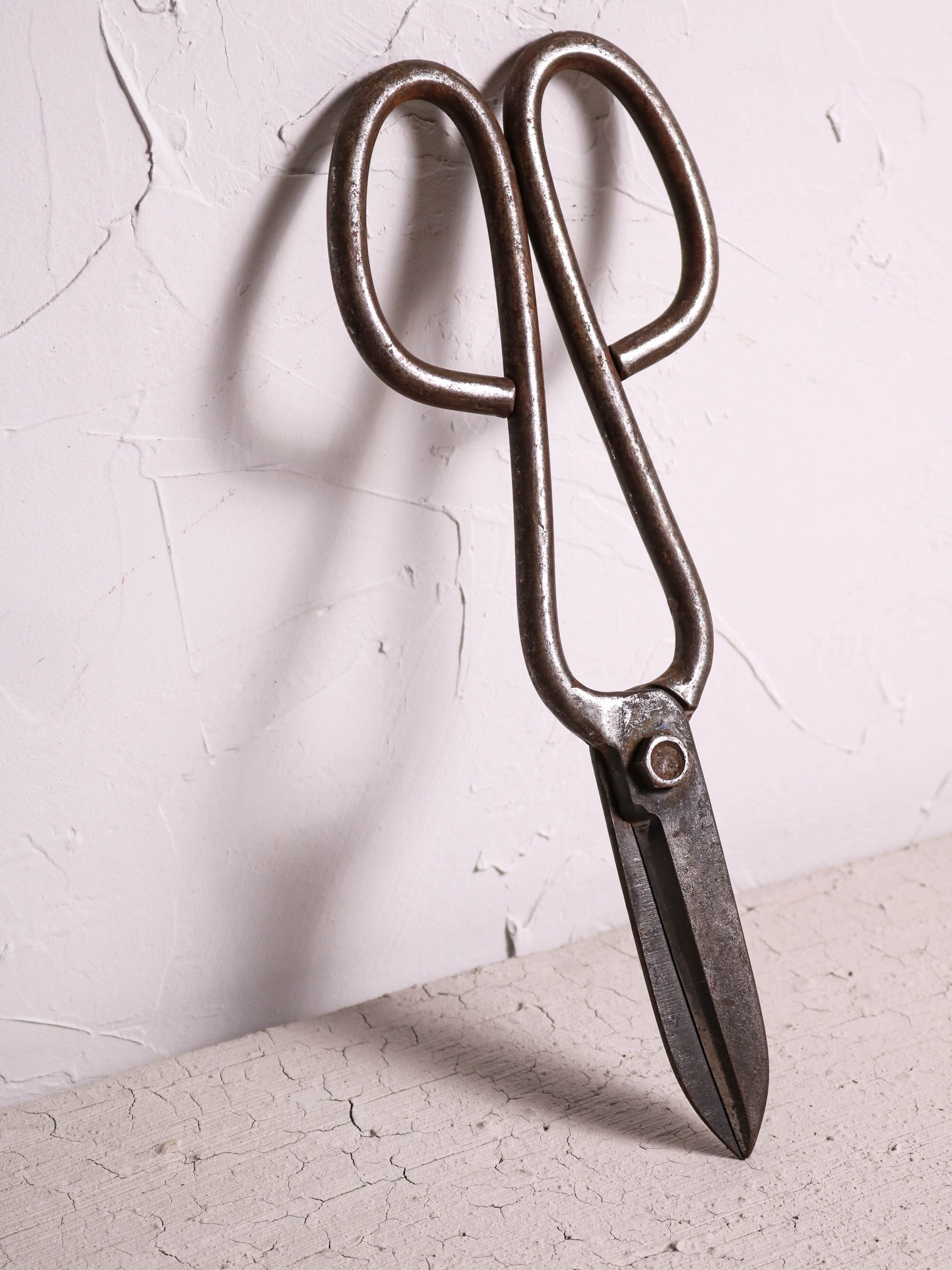 Fig. 6 Trim shears. Probably French turn of the century. These are a popular in pre-war Italian toolboxes. This pair came from a glassblower who worked at Seguso's alongside Lino when they were children.