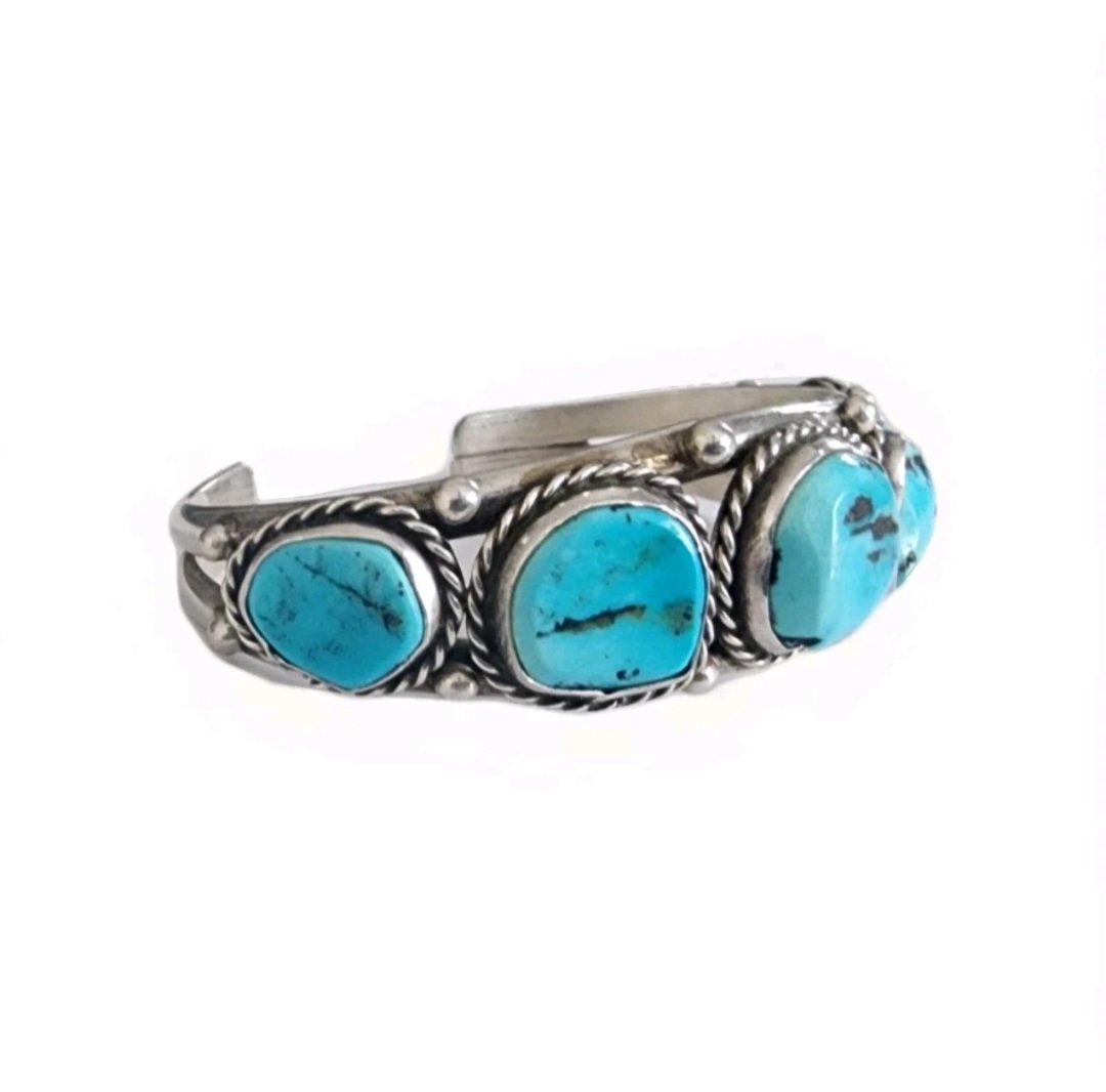 turquiose cuff 1..jpg
