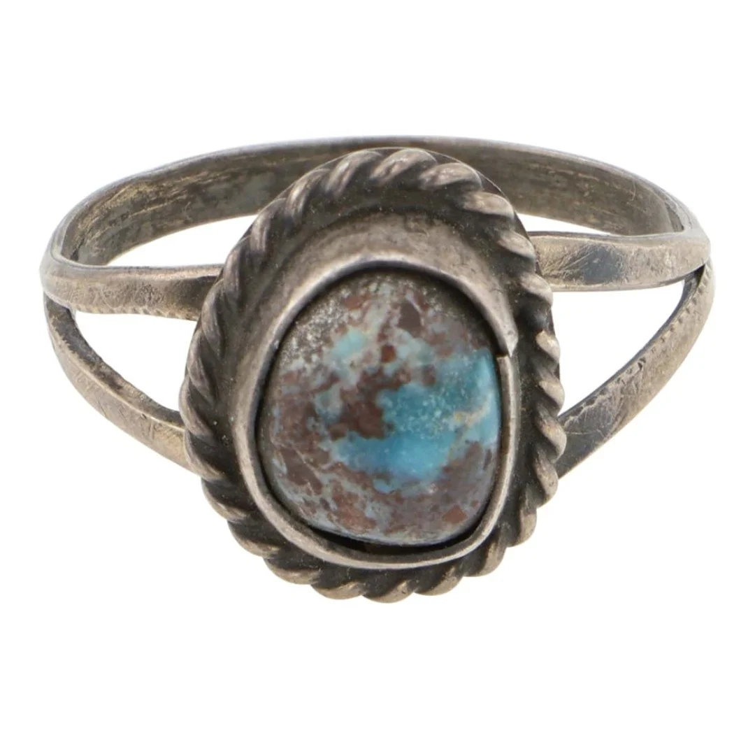 Vintage Navajo Sterling Silver Nevada No. 8 Turquoise Ring Size 7.5