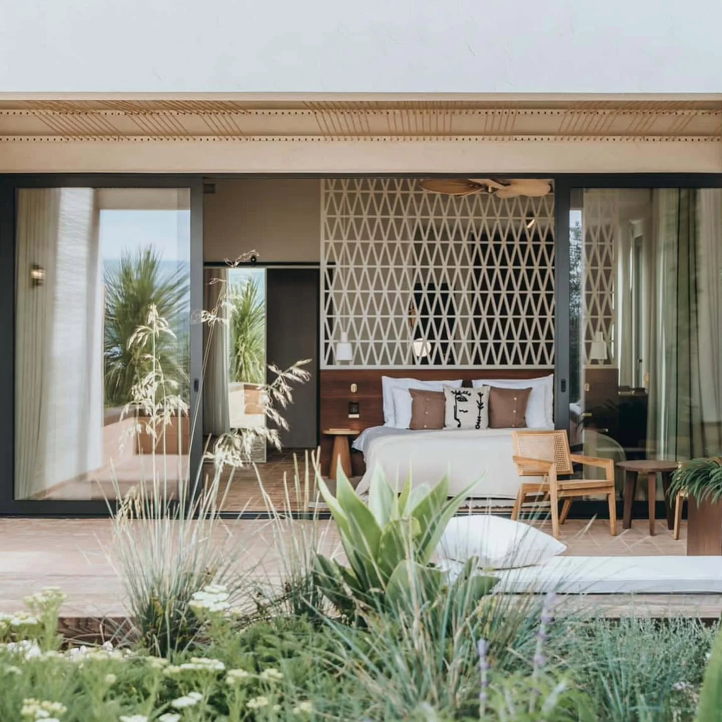 Hidden gem alert! 🌿🌊
Imagine waking up to the gentle waves of the Adriatic, surrounded by the pristine beauty of Croatia's Dalmatian islands. 

Welcome to Maslina Resort, where sustainable luxury meets ultimate relaxation.

#sustainabletravel #masl