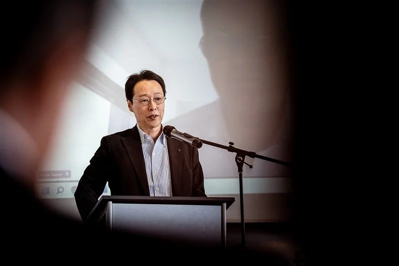 Commercial event - photo of the speaker on stage