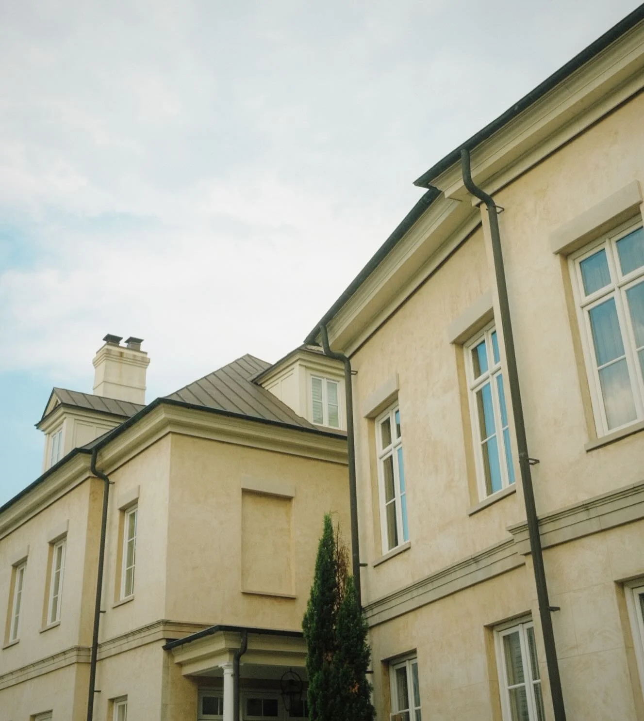 Love love love this one

#fujifilmphotography #fujifilmx100vshooters #fujifilmx100v #photographer #charleston