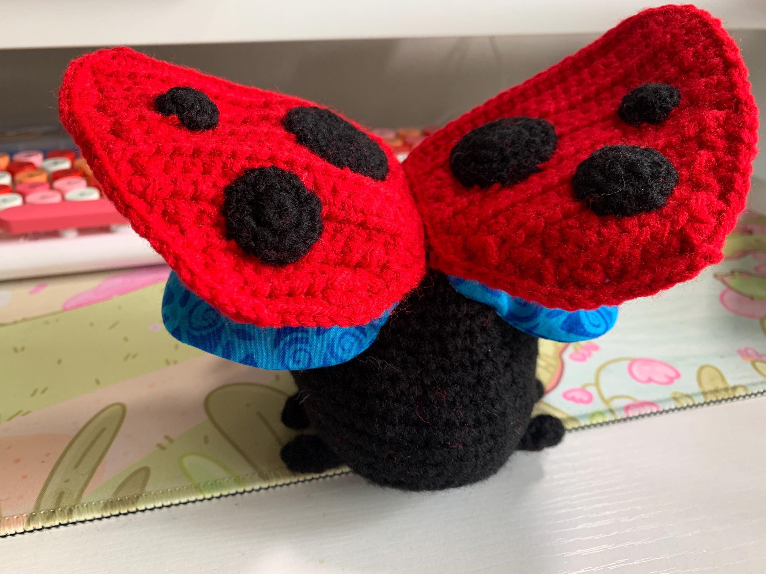 https://i.etsystatic.com/12758336/r/il/d714d6/6287943327/il_fullxfull.6287943327_qm94.jpg
