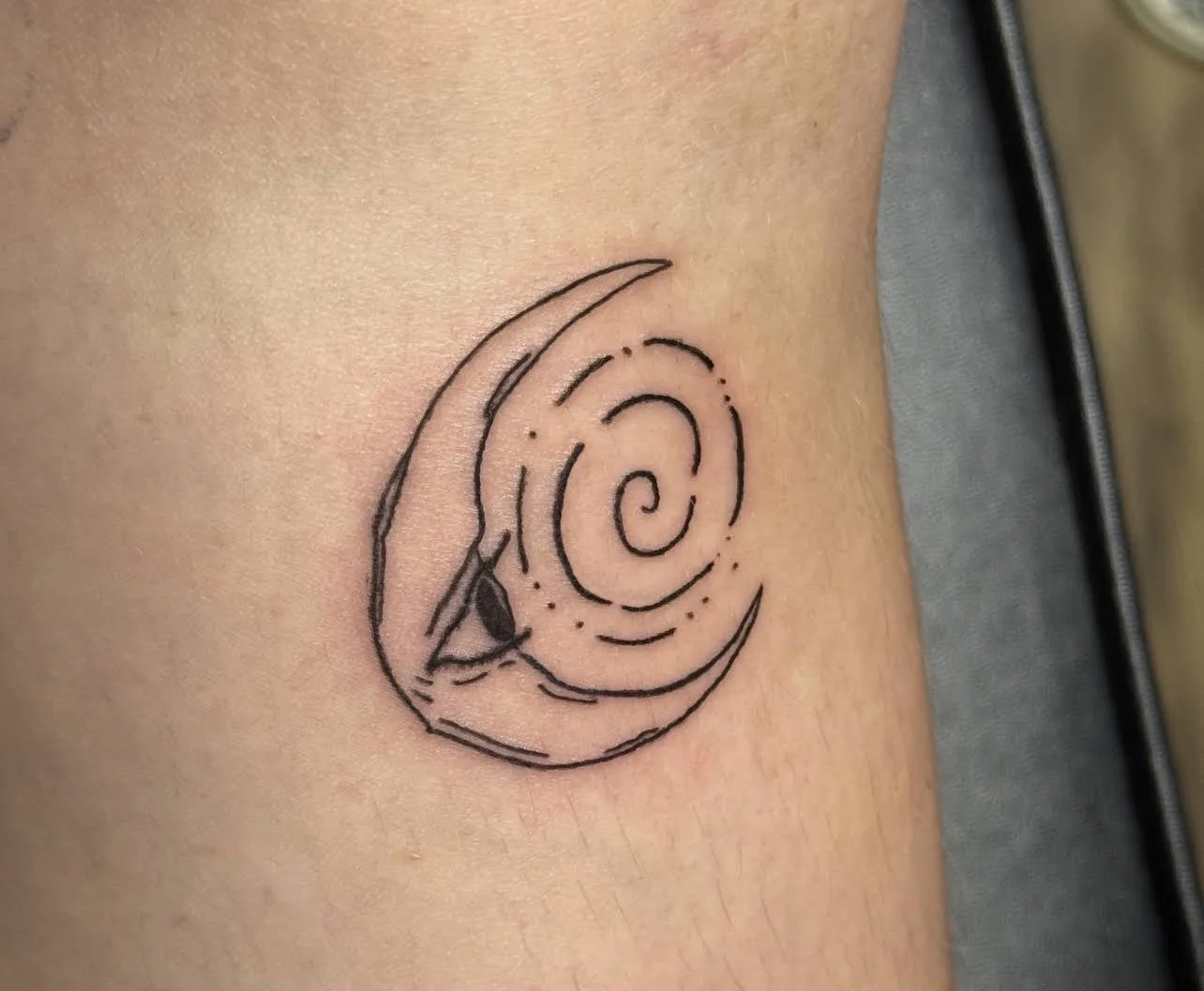 moon tattoo
