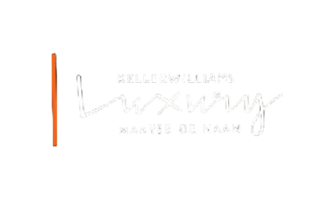 Maayke de Haan | KW Luxury | KW Sint Marteen