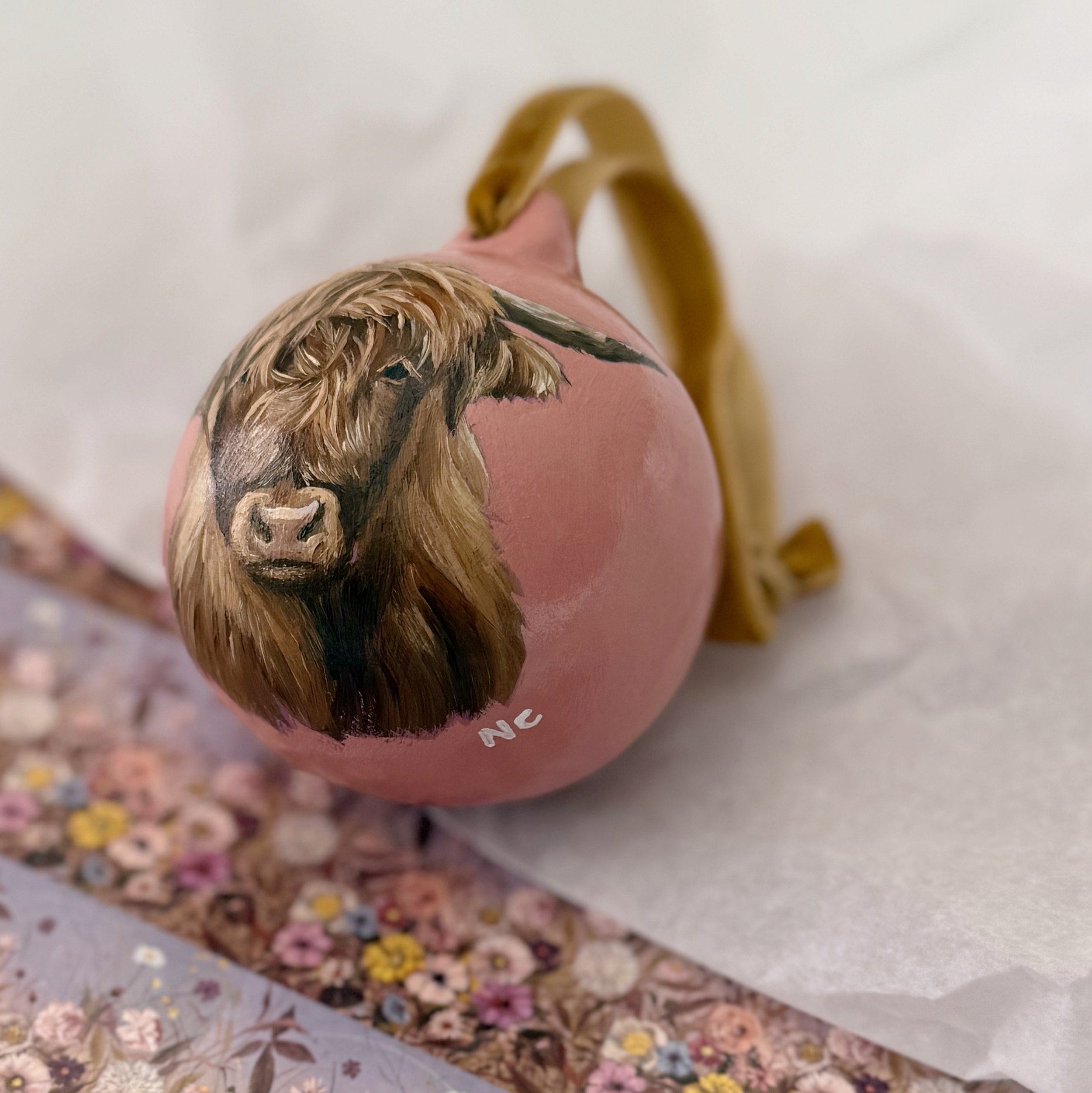 Hand Painted Highland Cow, ceramic bauble