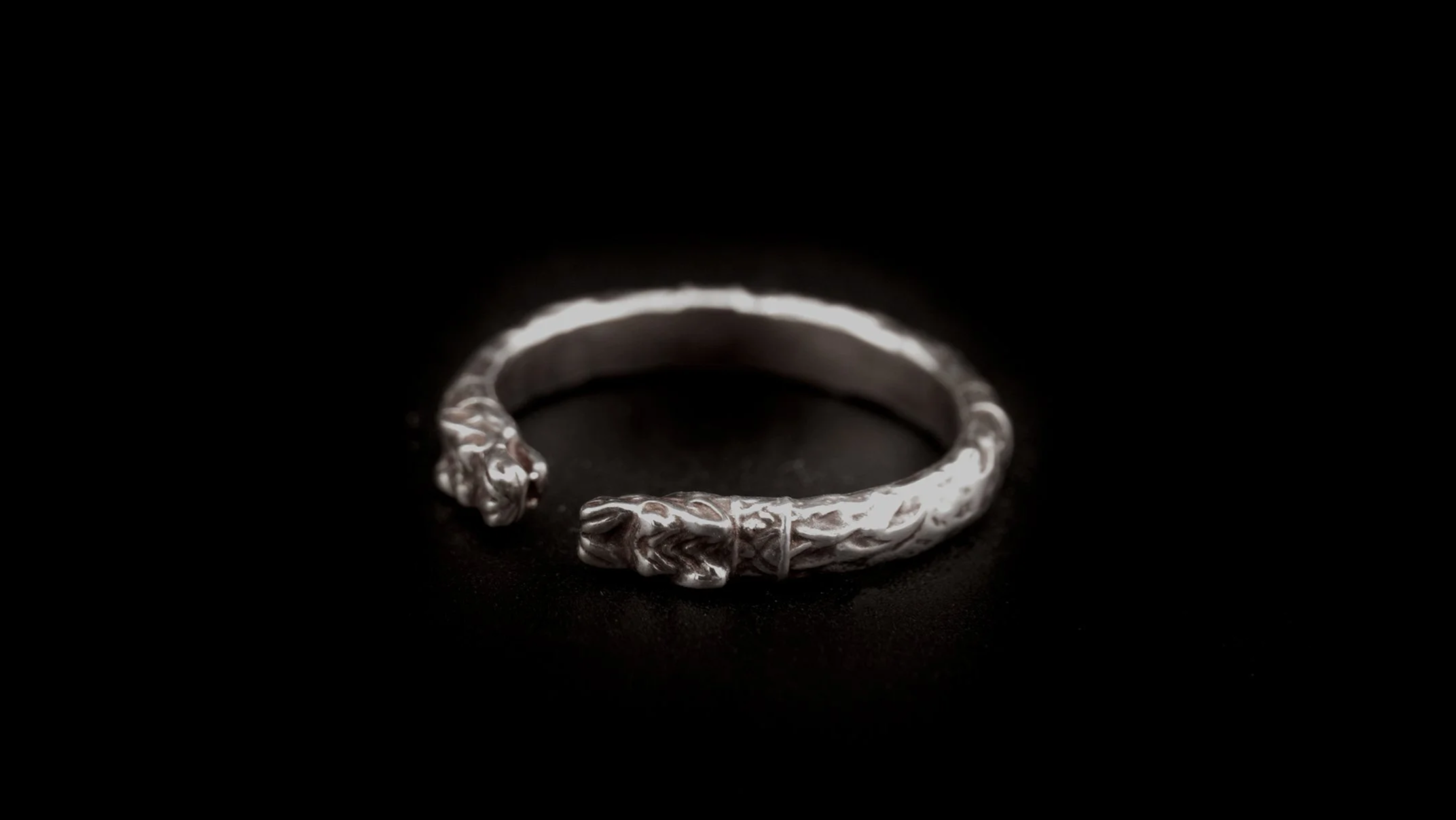 Two Head Wolf Ring - Thin Version