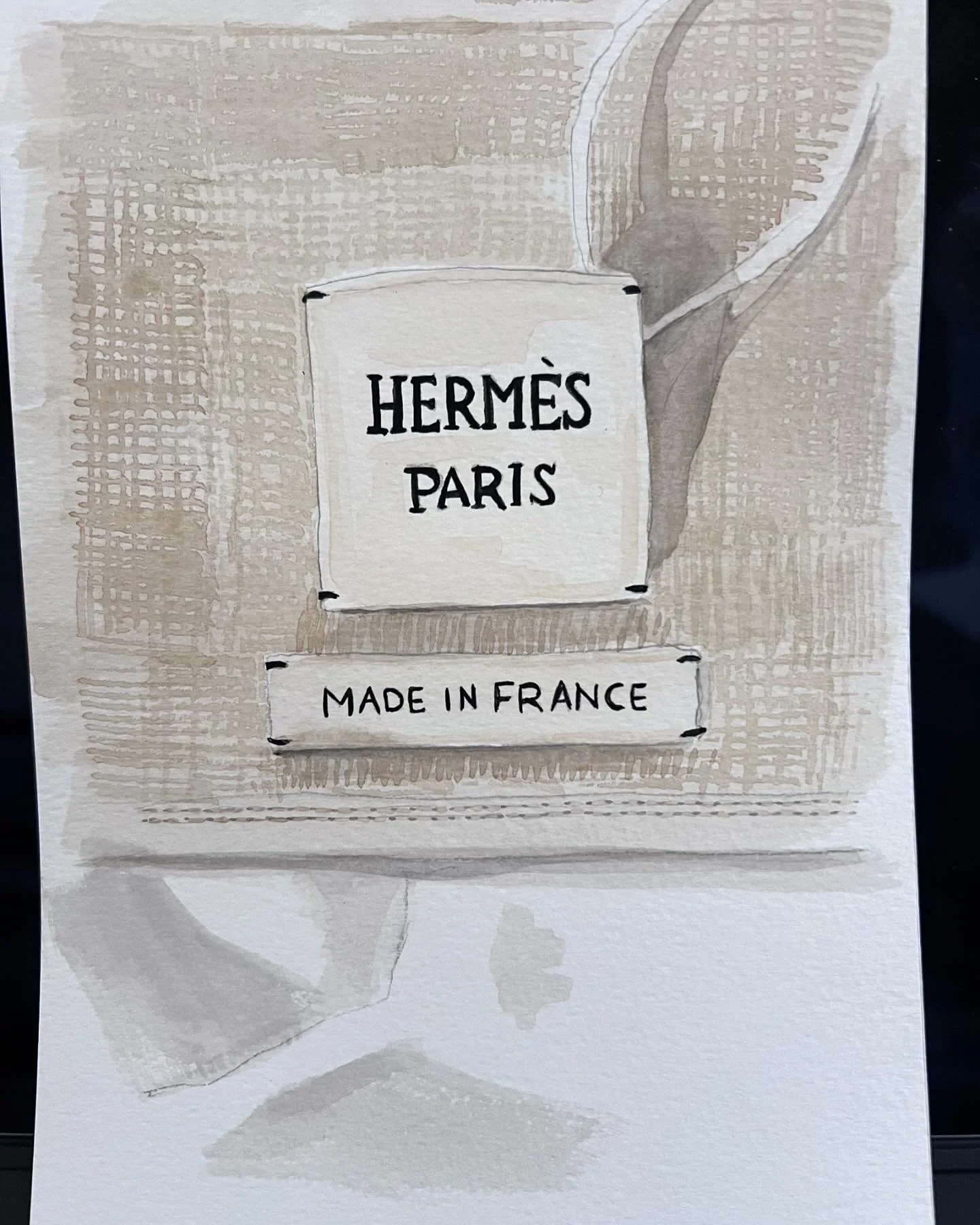 Herm&egrave;s hat trick for the weekend! (No, it&rsquo;s not from a hat, just been watching a lot of Canadian hockey reels lately&hellip;!) 
A much more modern label but I love its simplicity&hellip;. Still only on the inside tho, thankyouverymuch!💫