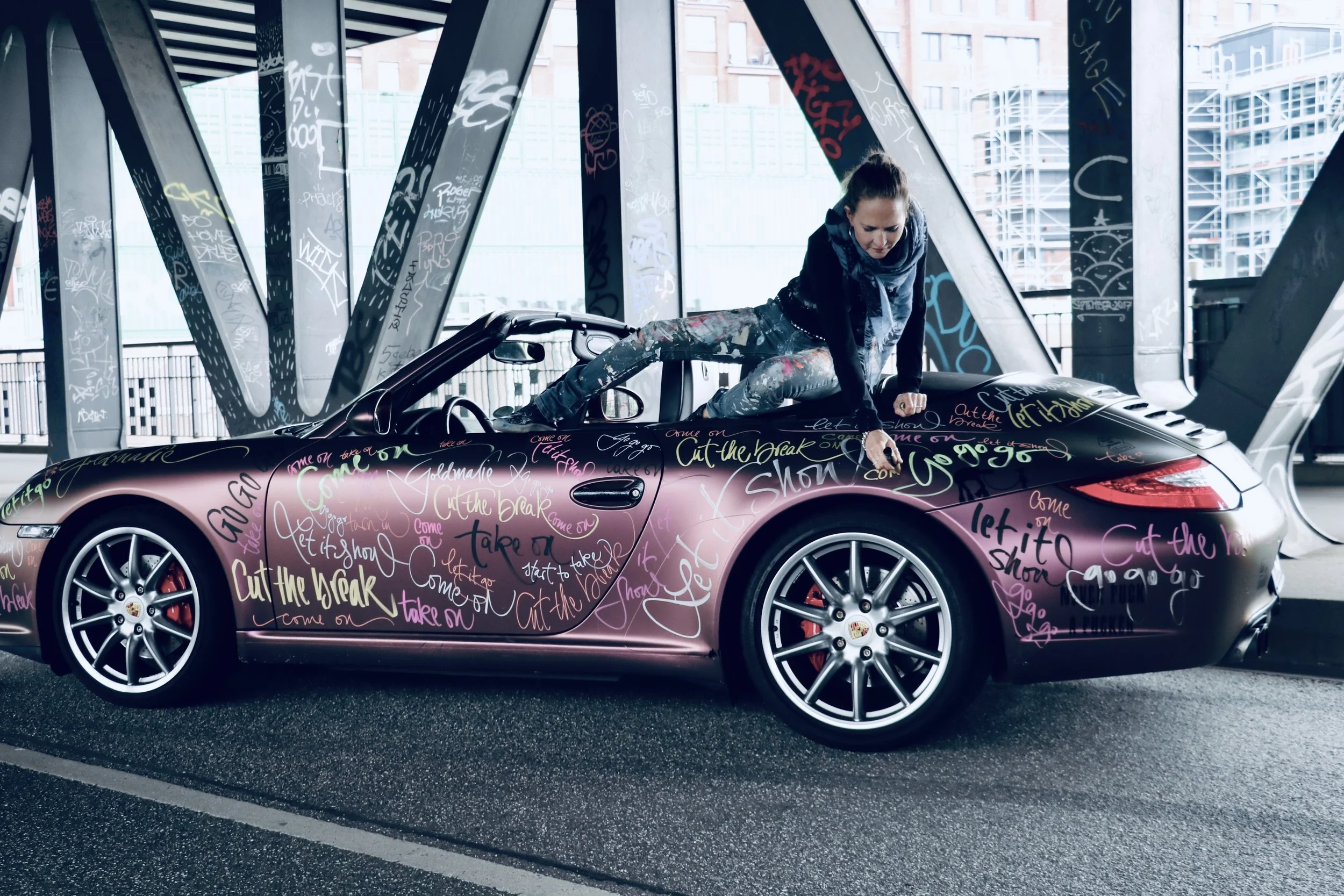 kalligraphie-porsche-911-jeannine-platz.JPEG