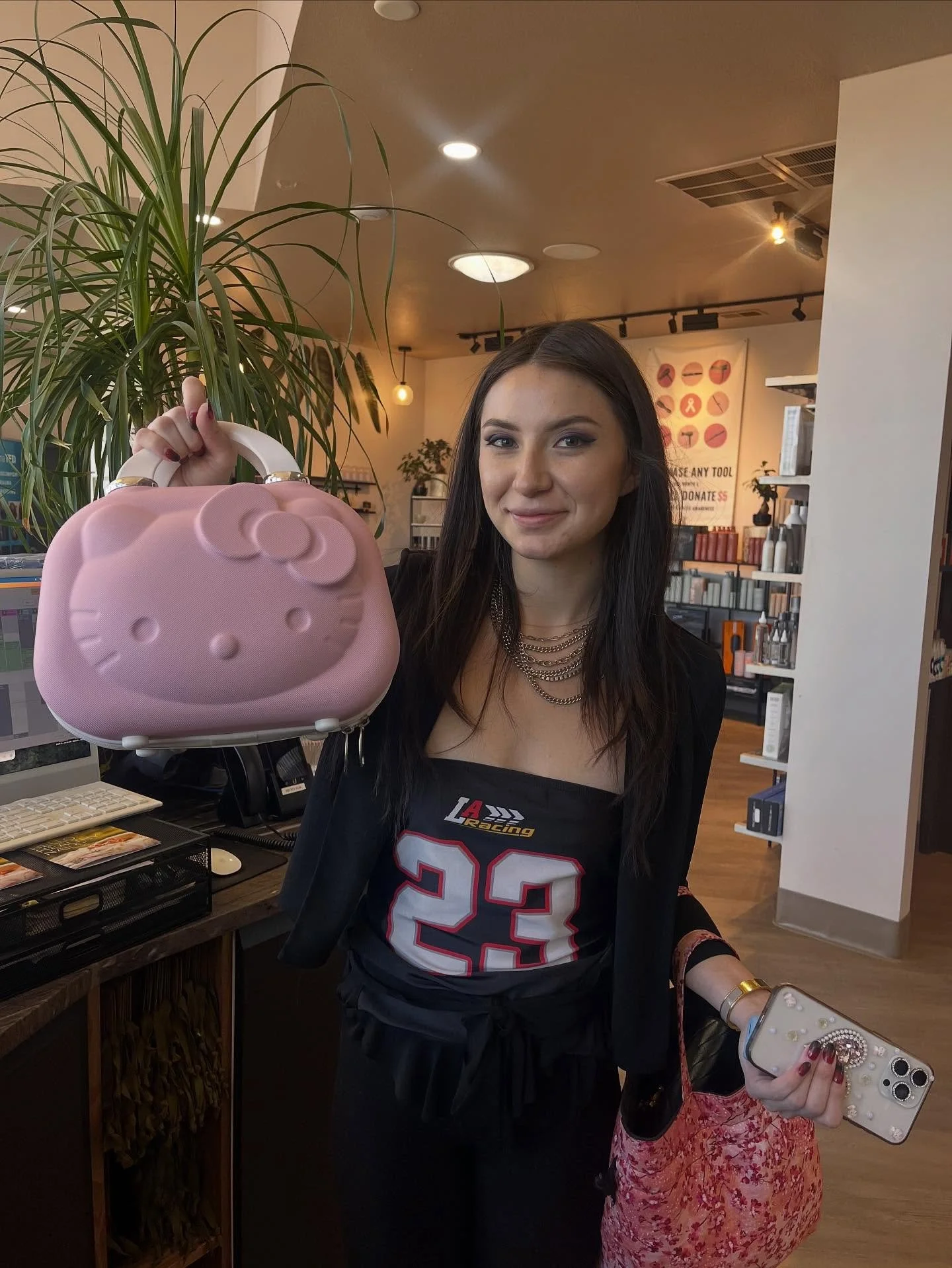 Happy 1 year FOUSHEE anniversary to Jewel!&nbsp;&nbsp;We do anniversary gifts every year. Jewel is a huge Hello Kitty fan. Happy Anniversary!