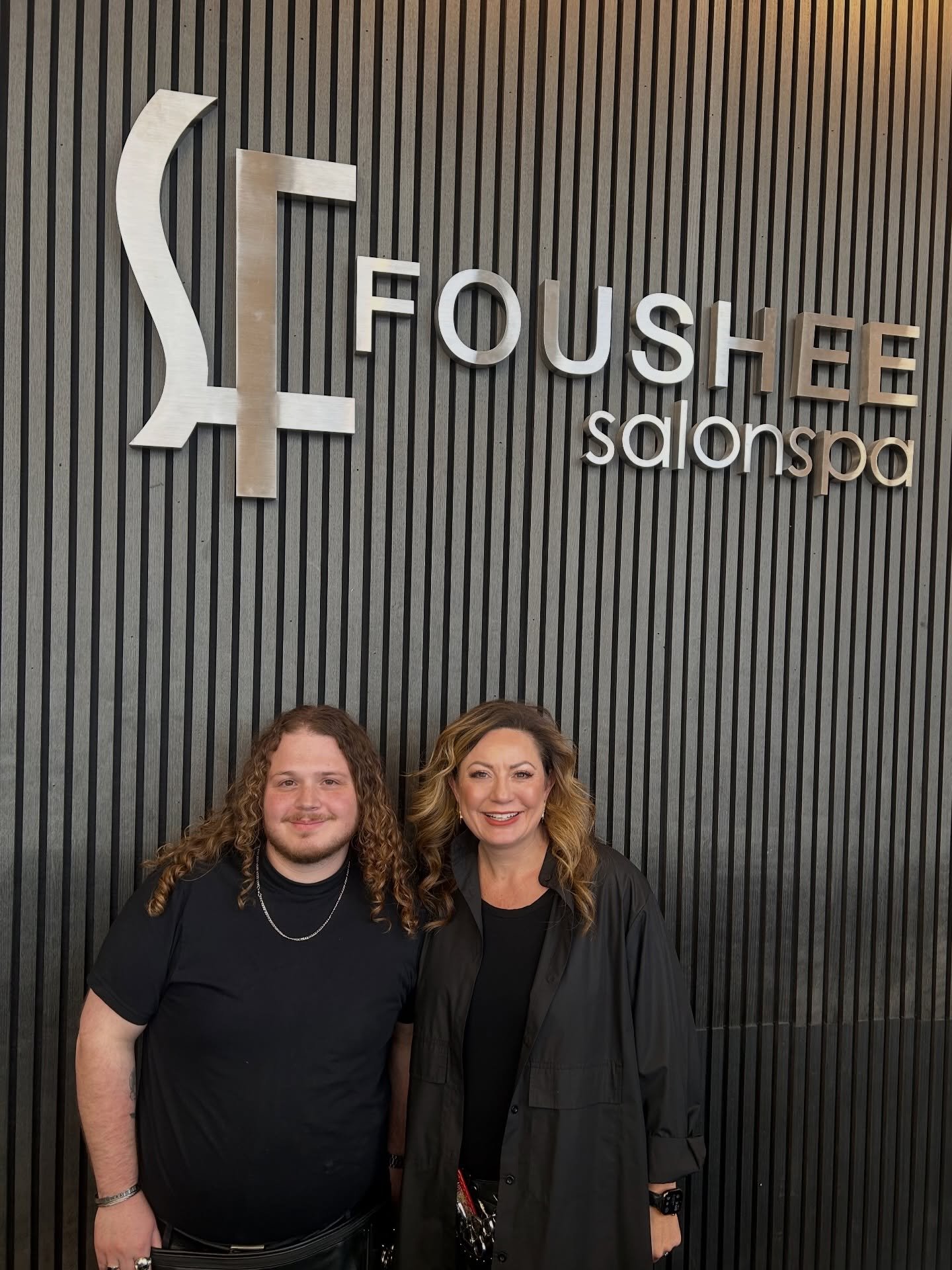 A super friendly welcome to our new assistant Nathan!! Welcome to the team🎉🎉
#fousheesalonspa #foushee