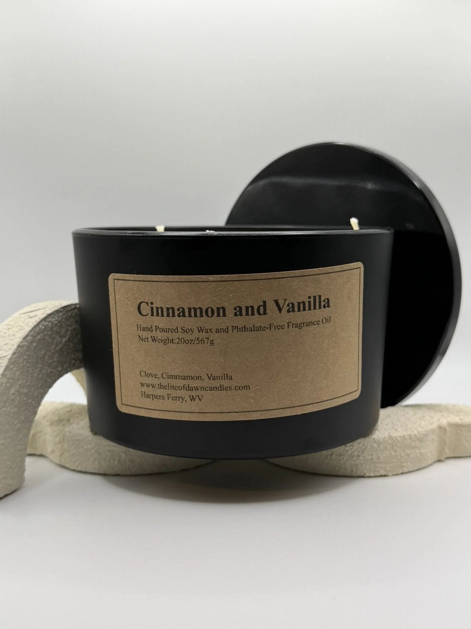 Cinnamon and Vanilla 3 Wick Soy Wax Candle 20oz