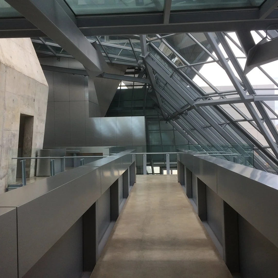 a dose of coop himme(l)blau to your day // remember to to check out + support your local art museums