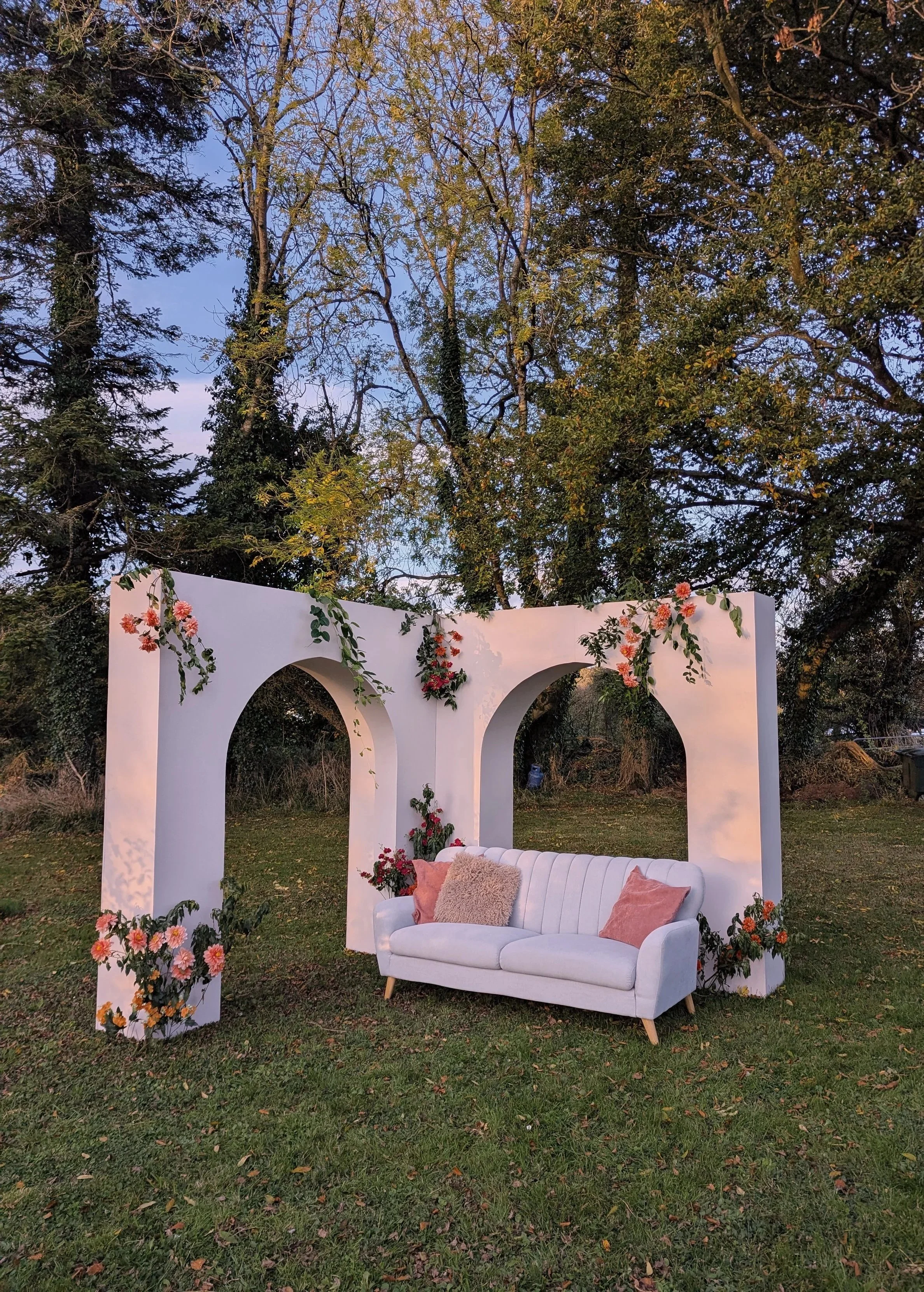 Arch backdrop and couch