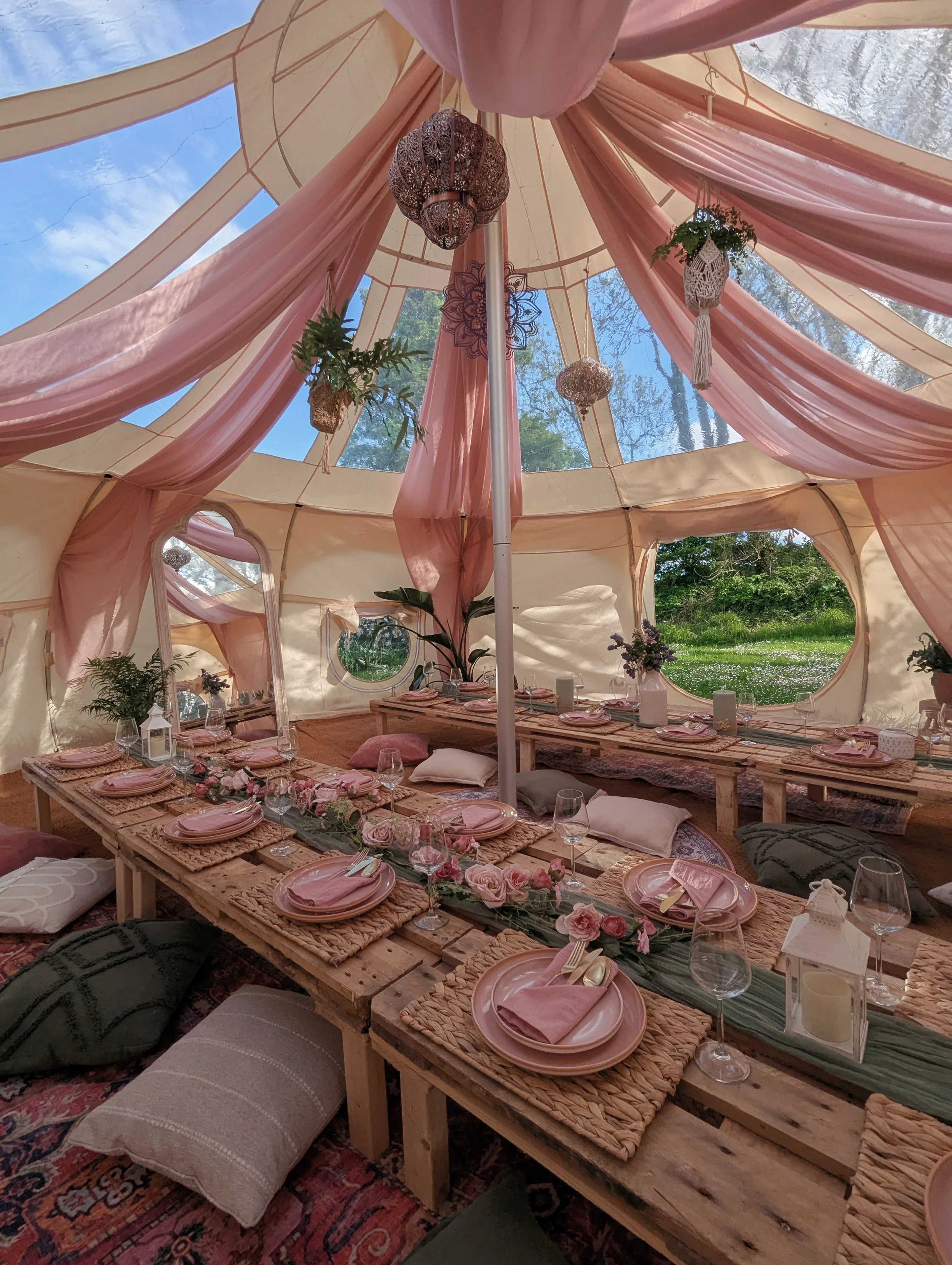 Pink Tent Decor with picnic