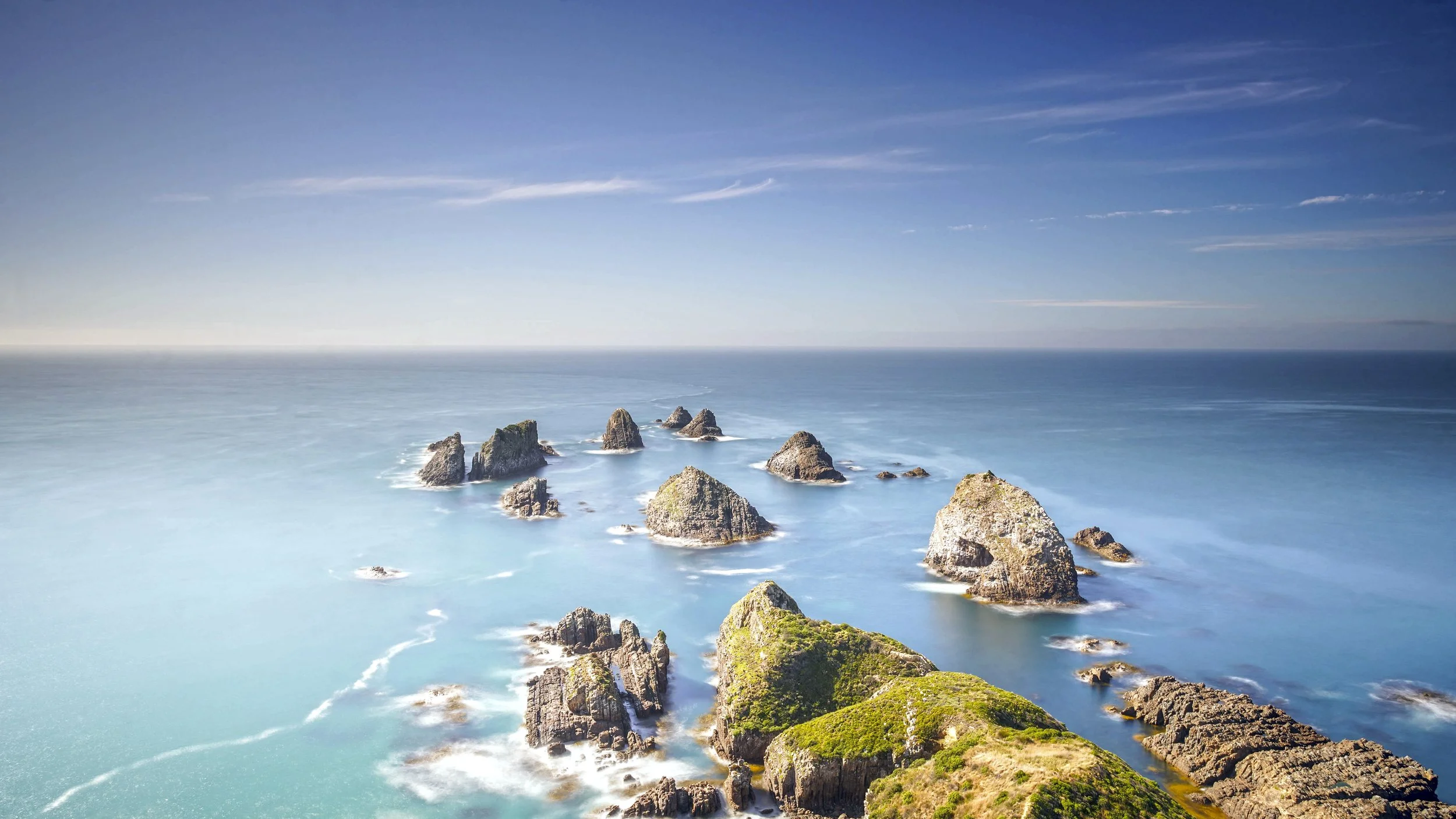 nugget point lighthouse2 (1 of 1).jpg