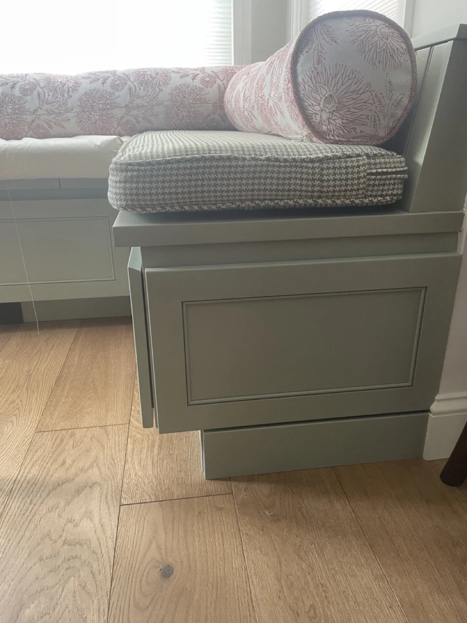 checking cushion fit